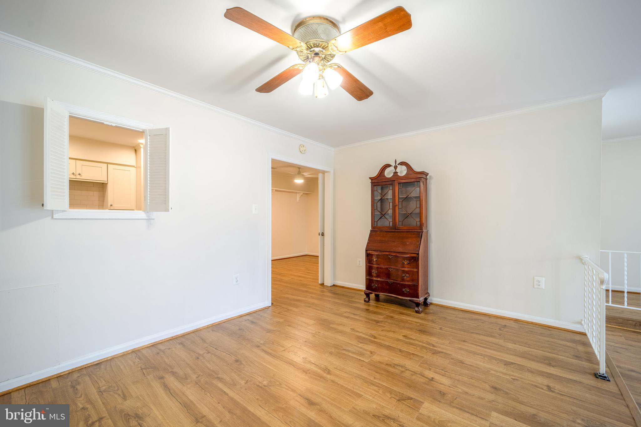 FAIRFAX PLAZA TOWNHOUSES - Residential