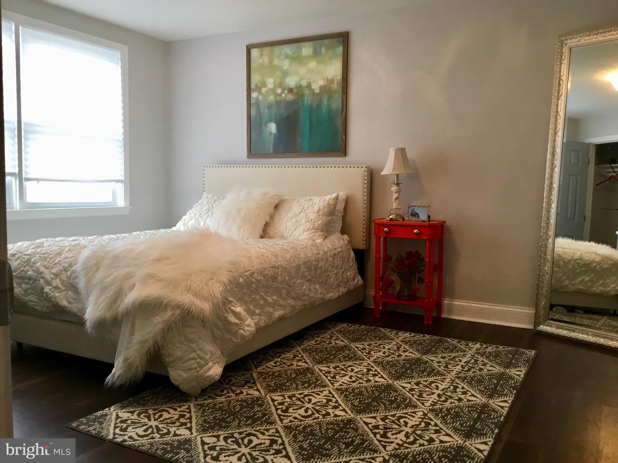 CHINQUAPIN PARK - Residential