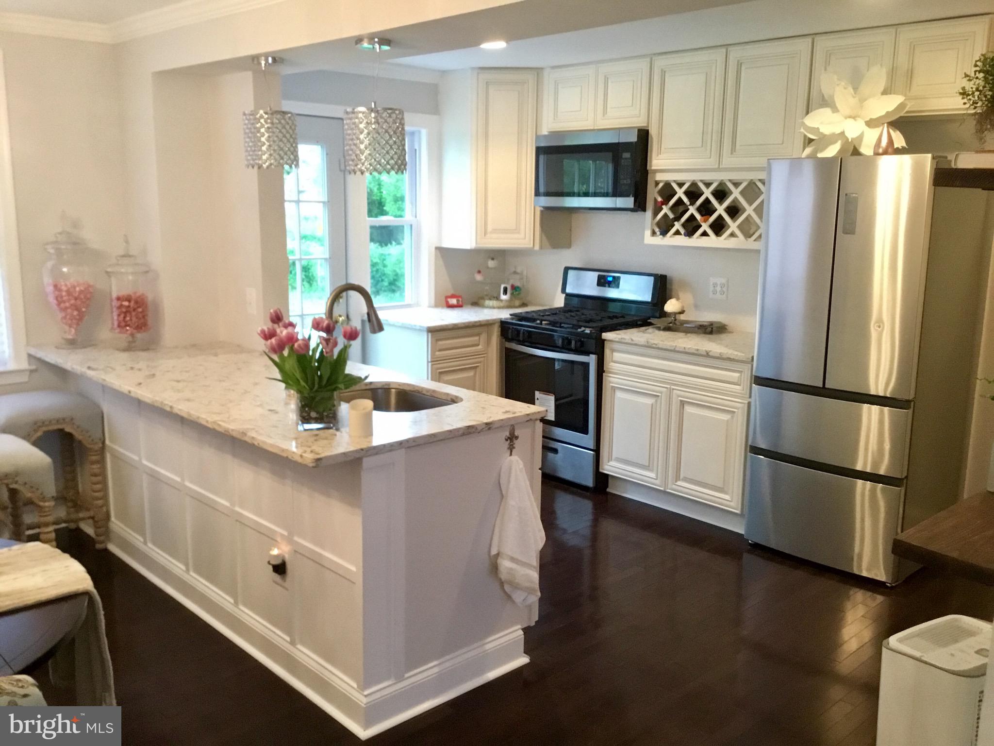 CHINQUAPIN PARK - Residential