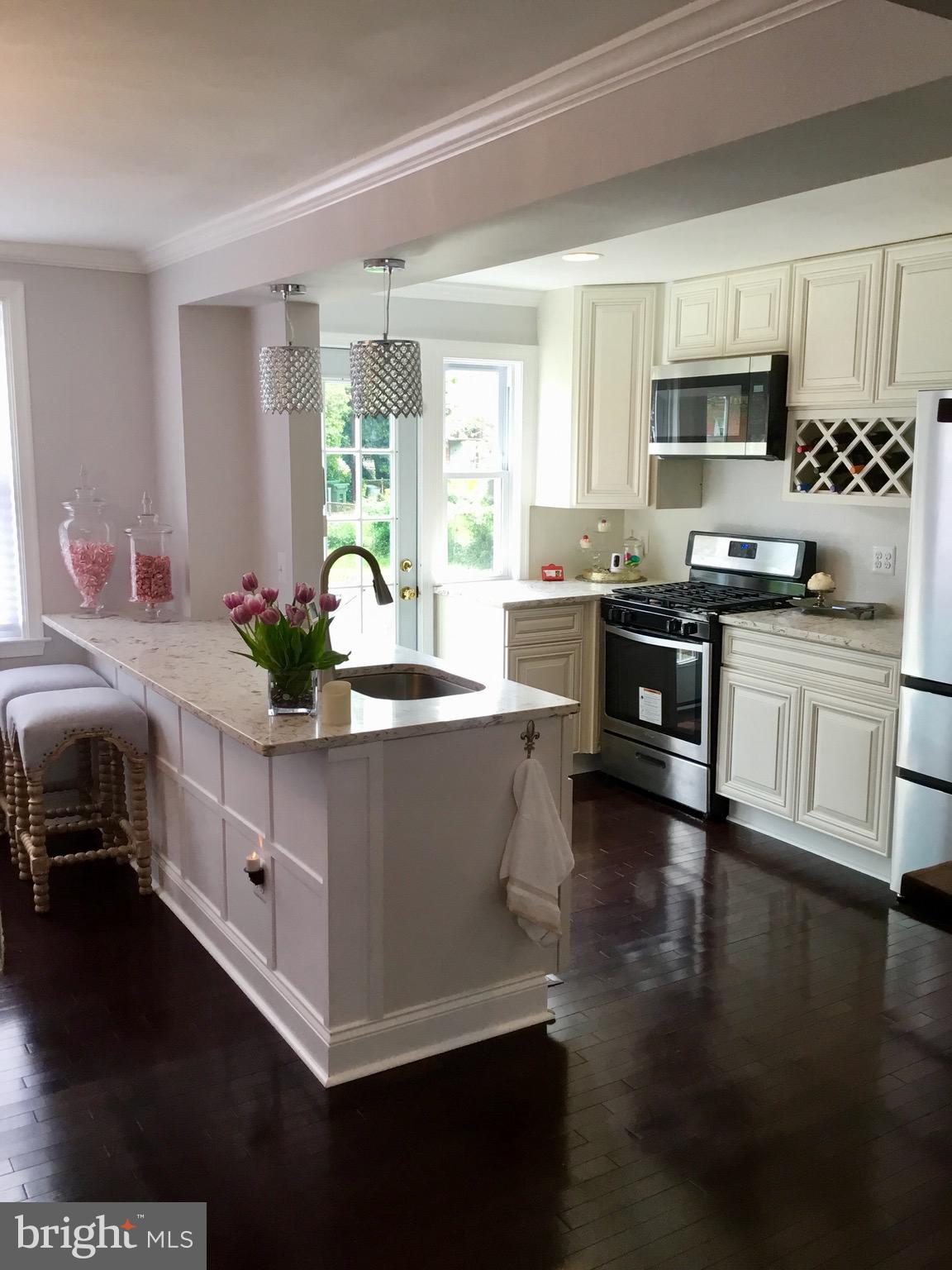 CHINQUAPIN PARK - Residential