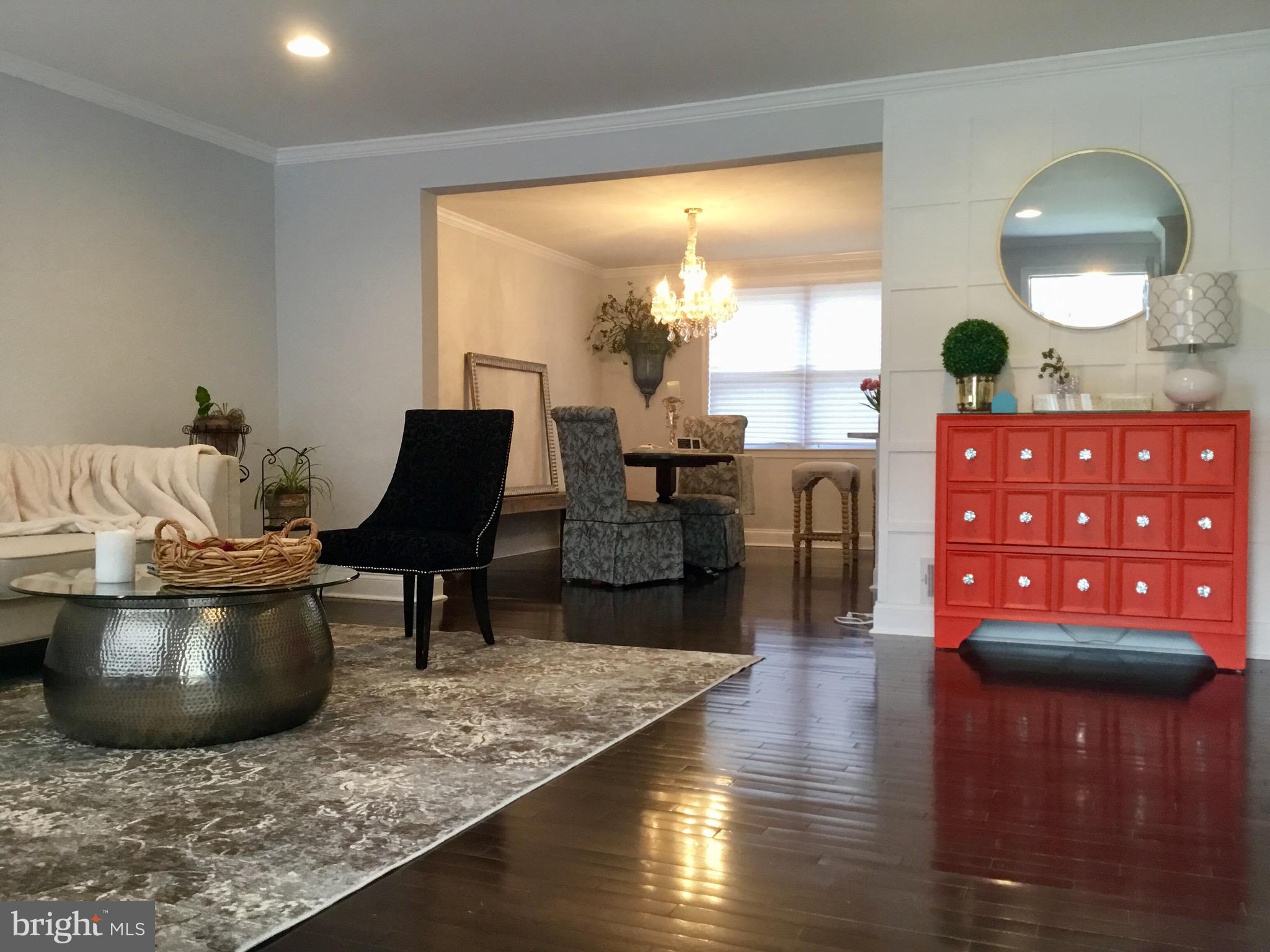 CHINQUAPIN PARK - Residential