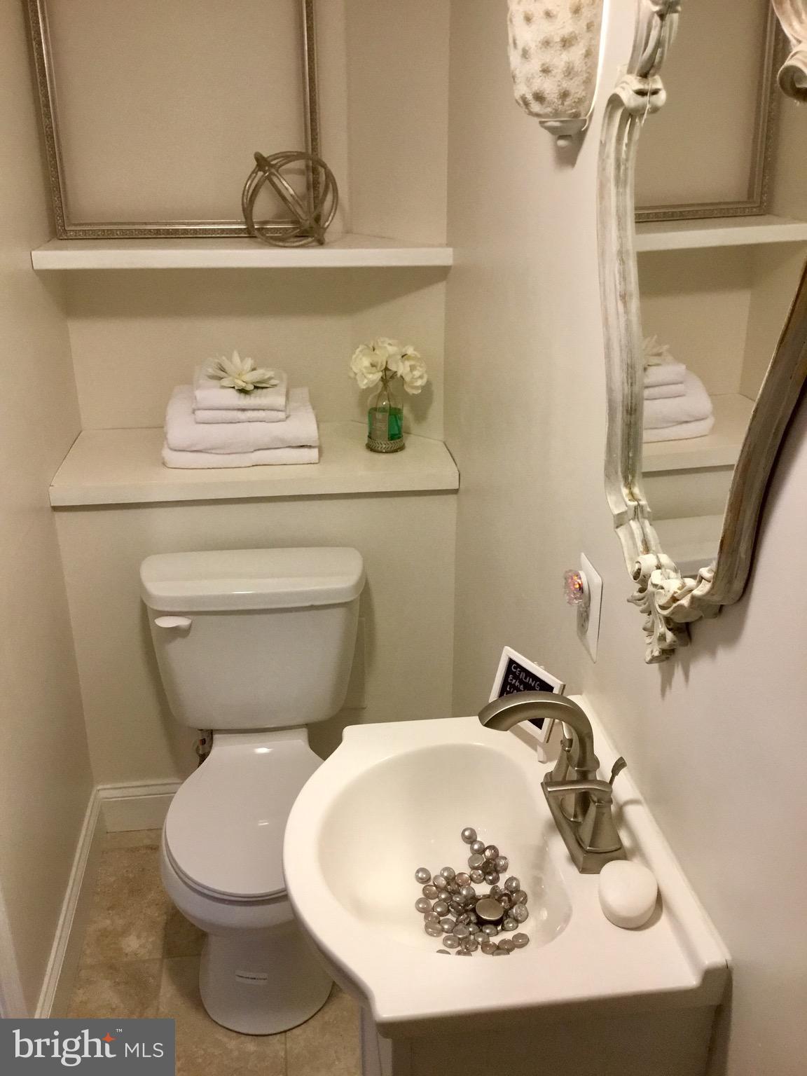 CHINQUAPIN PARK - Residential