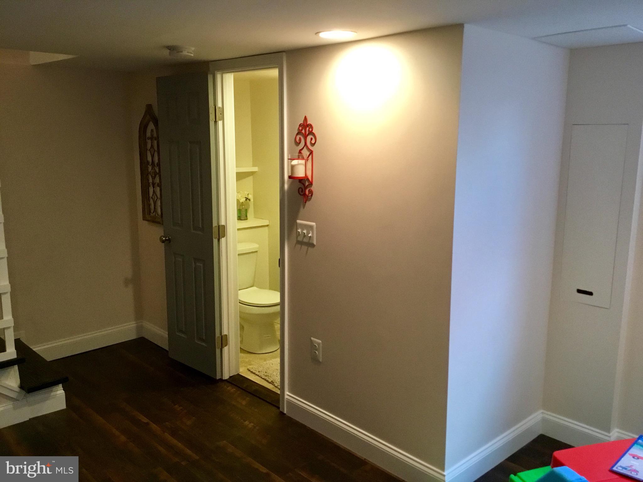 CHINQUAPIN PARK - Residential