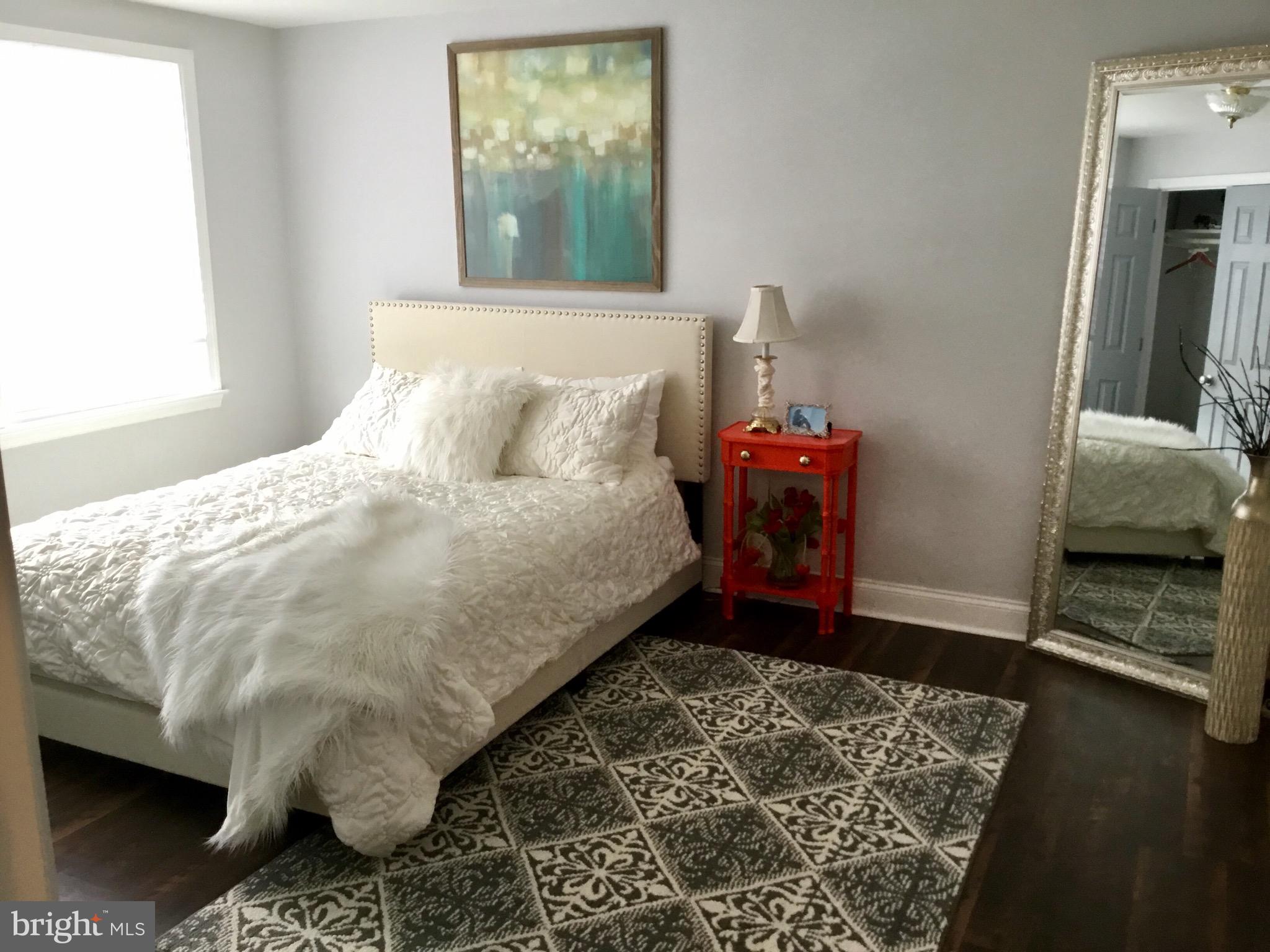 CHINQUAPIN PARK - Residential