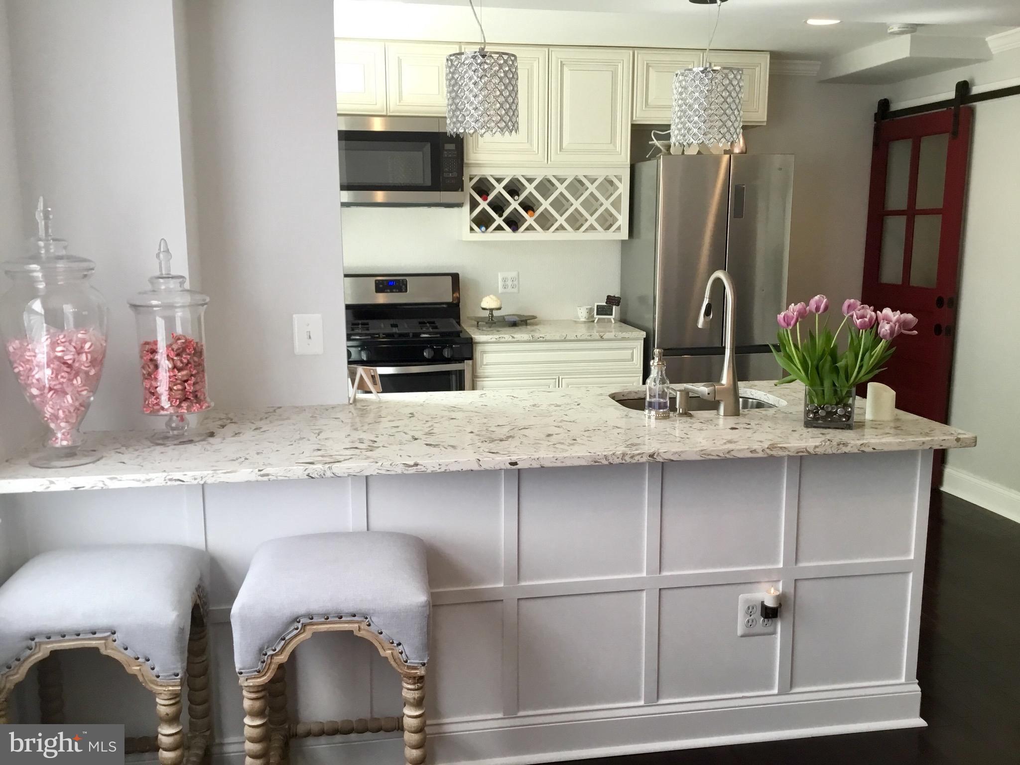 CHINQUAPIN PARK - Residential