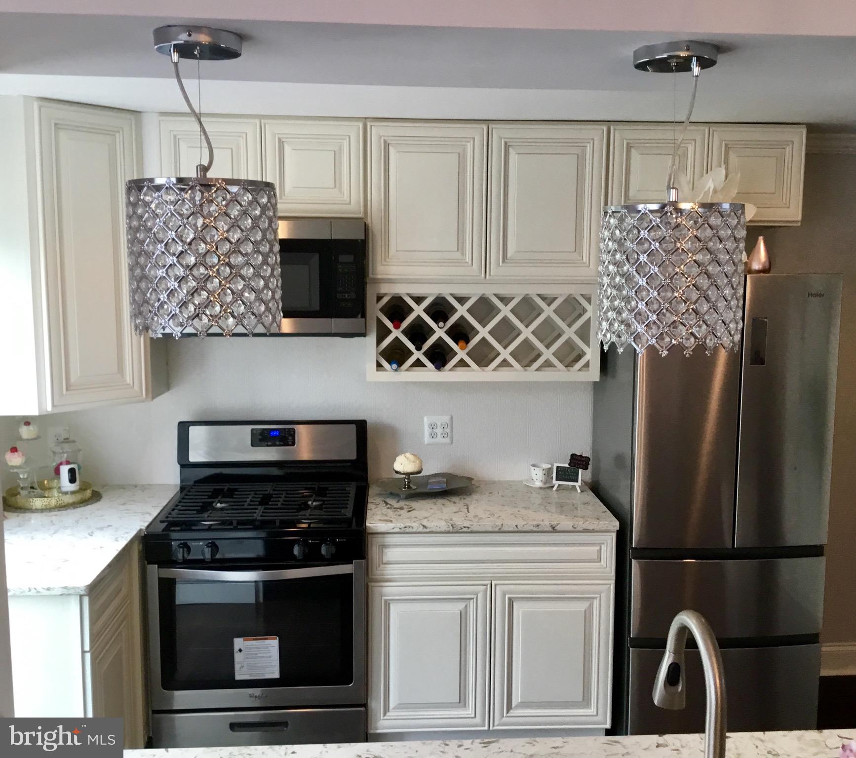 CHINQUAPIN PARK - Residential