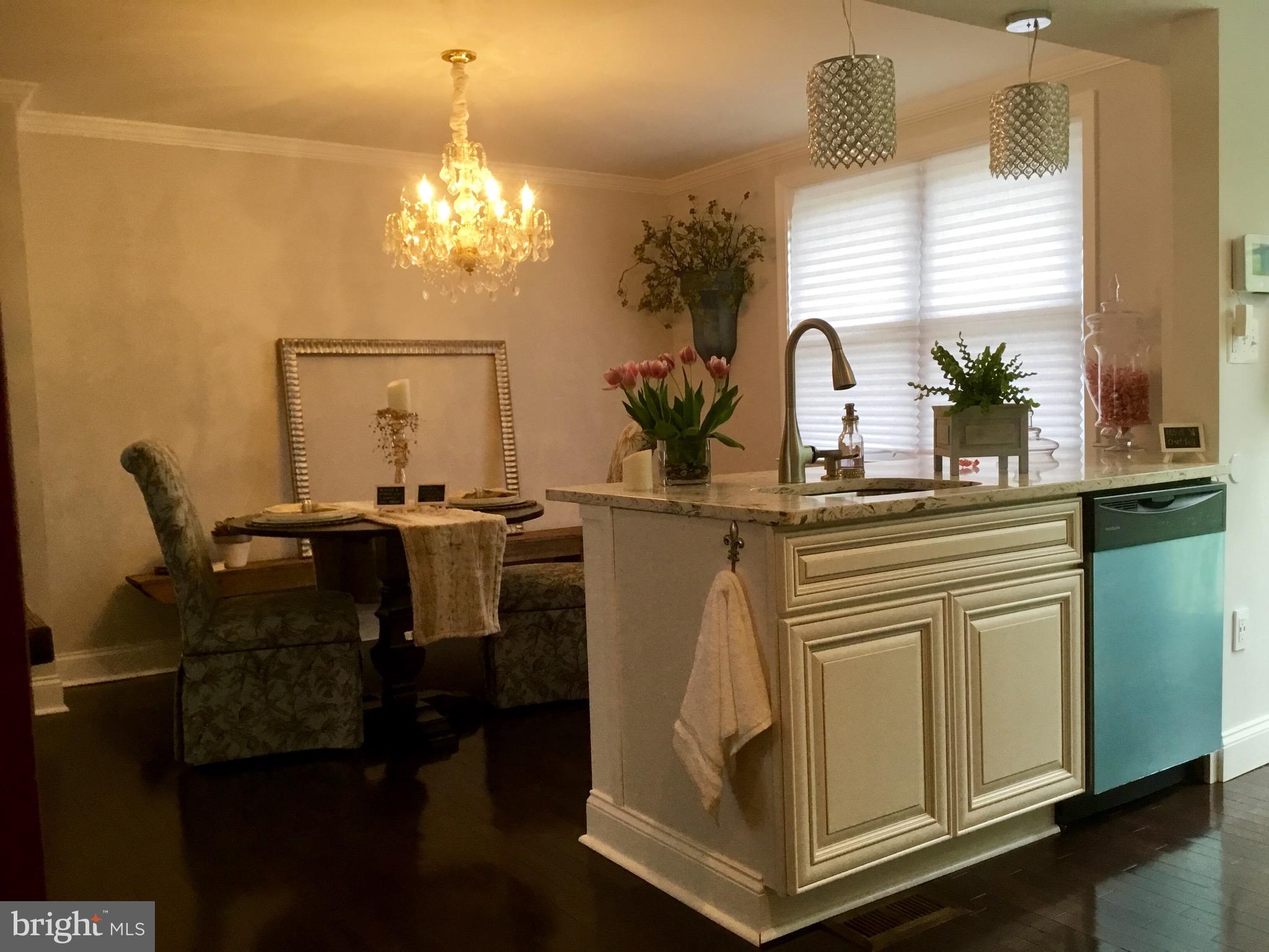 CHINQUAPIN PARK - Residential