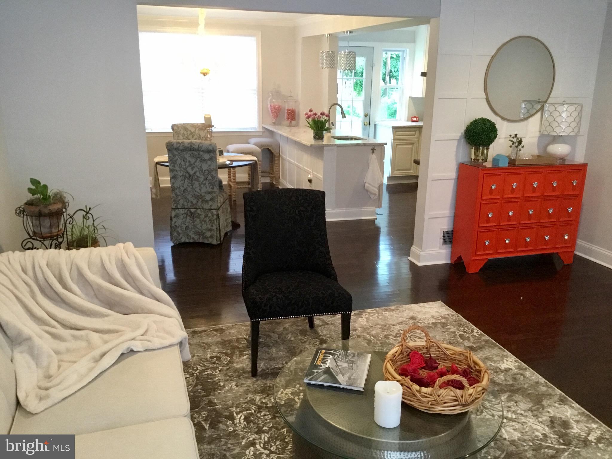 CHINQUAPIN PARK - Residential