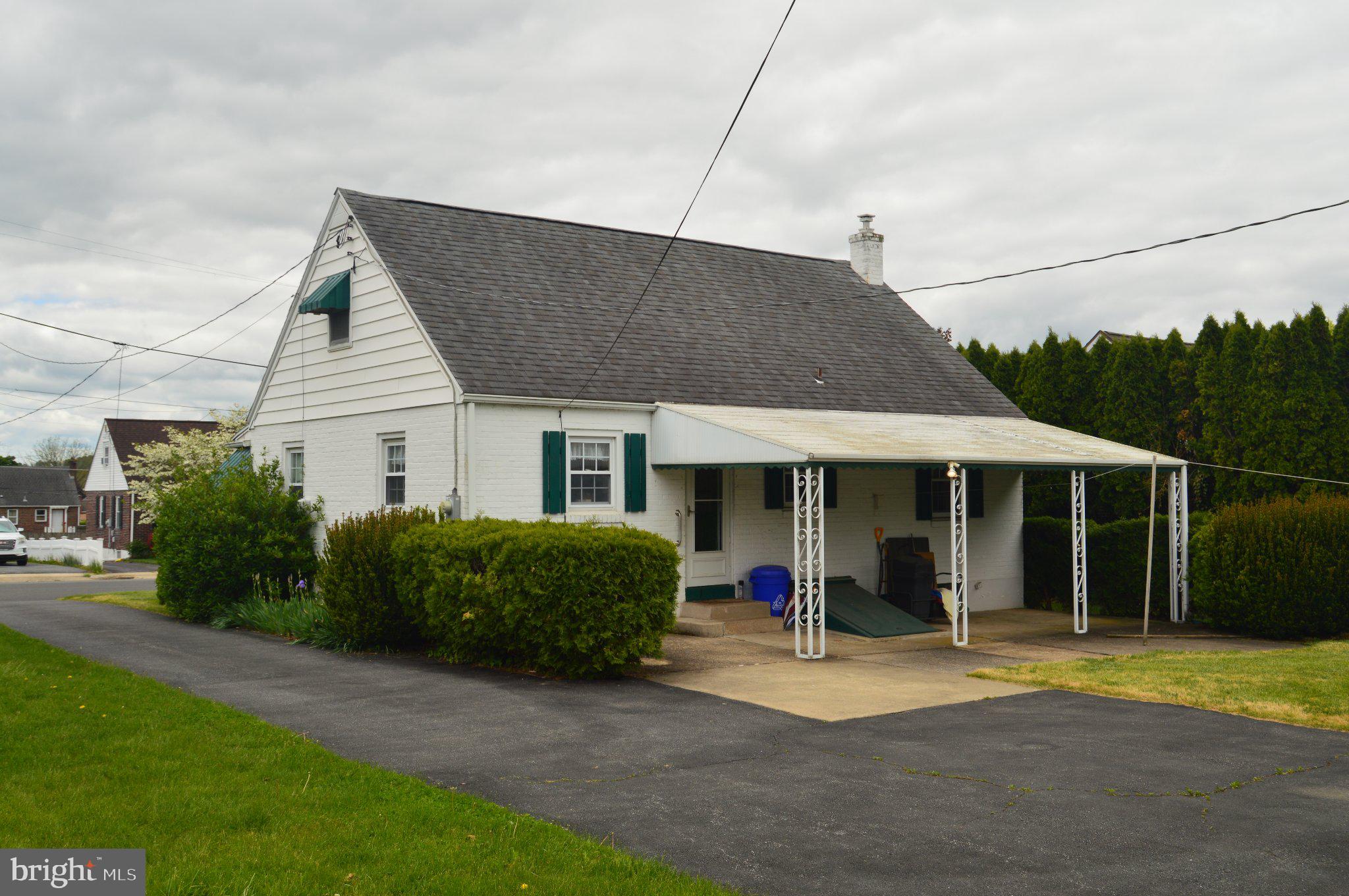 2121 PETERS ROAD