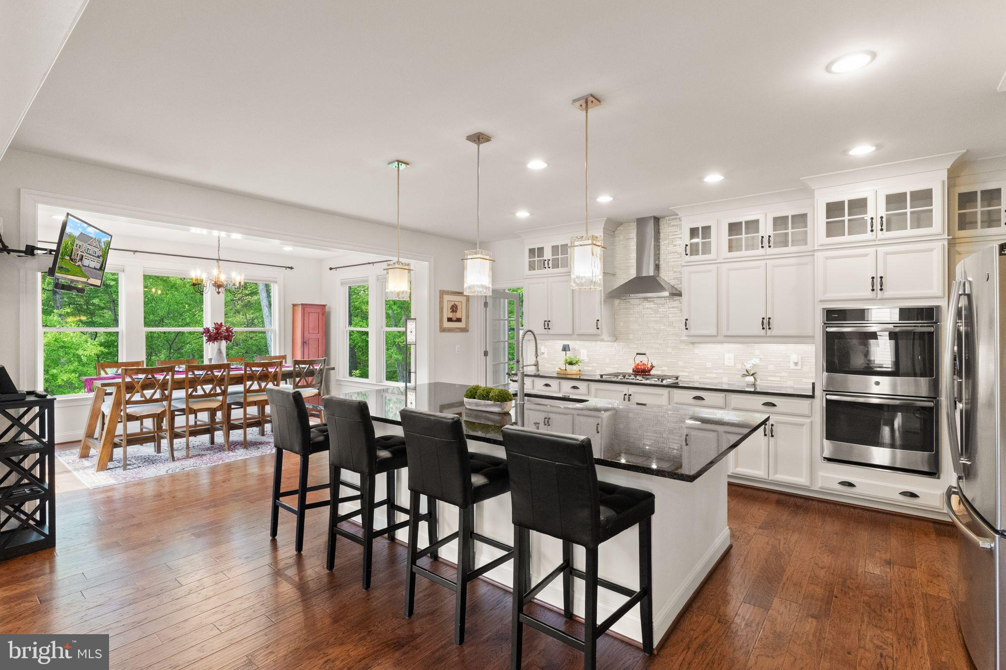 WESTBURY GLEN - Residential