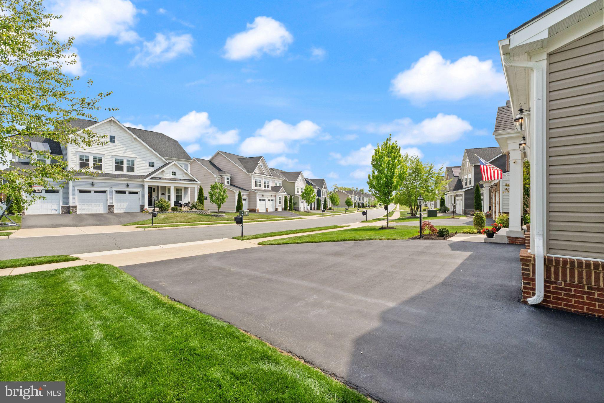 WESTBURY GLEN - Residential