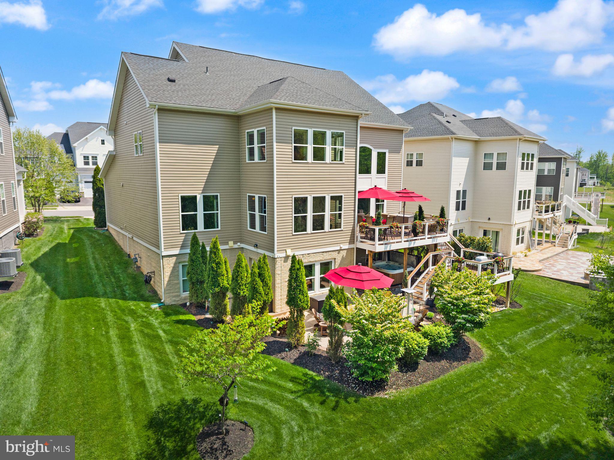 WESTBURY GLEN - Residential