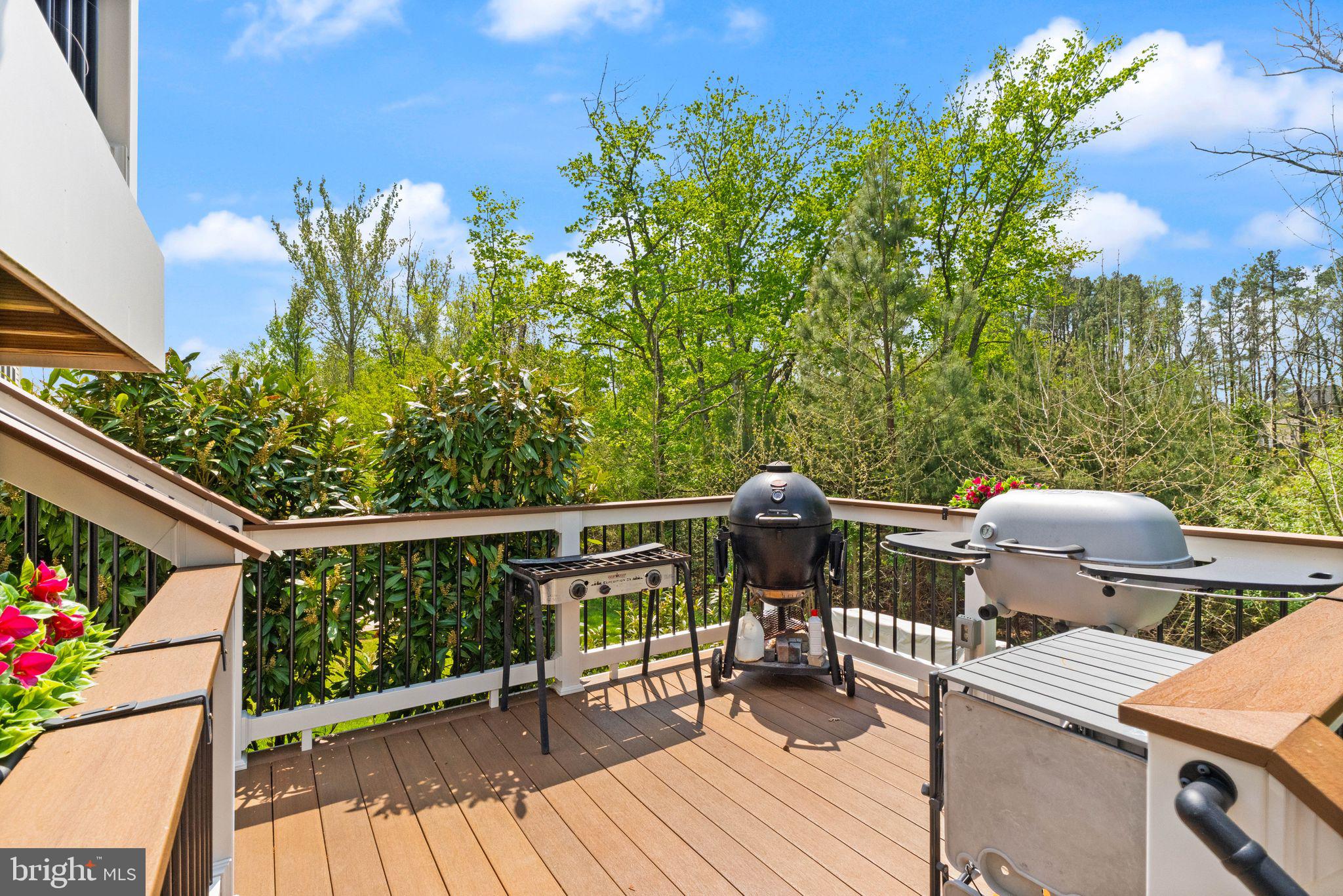 WESTBURY GLEN - Residential