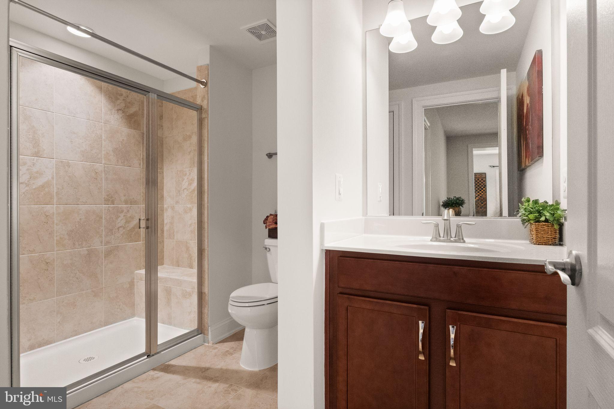 WESTBURY GLEN - Residential