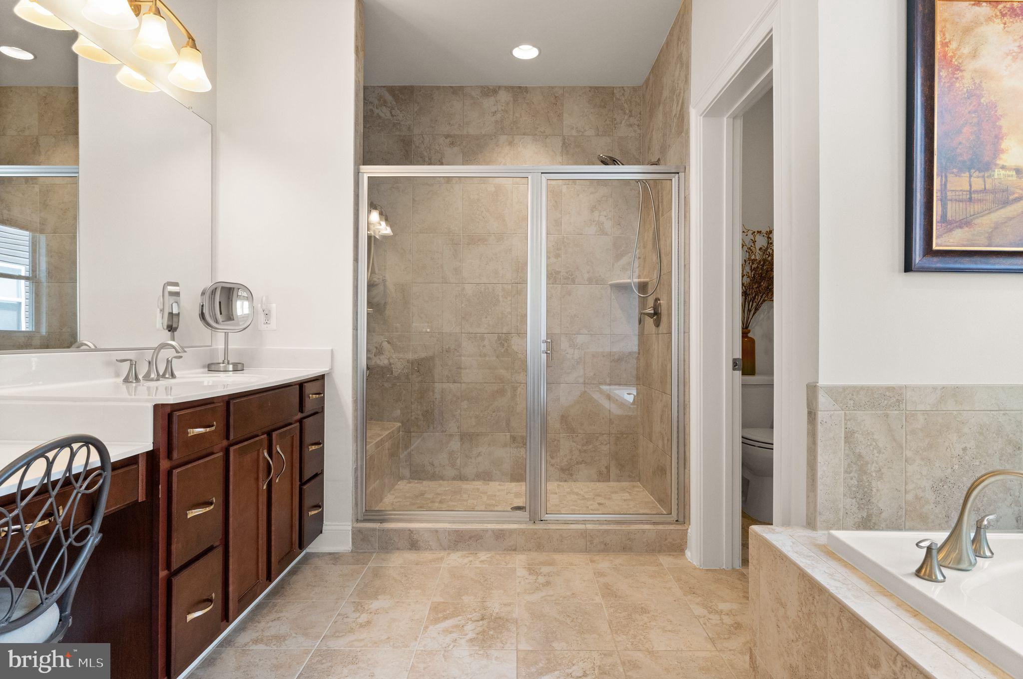 WESTBURY GLEN - Residential