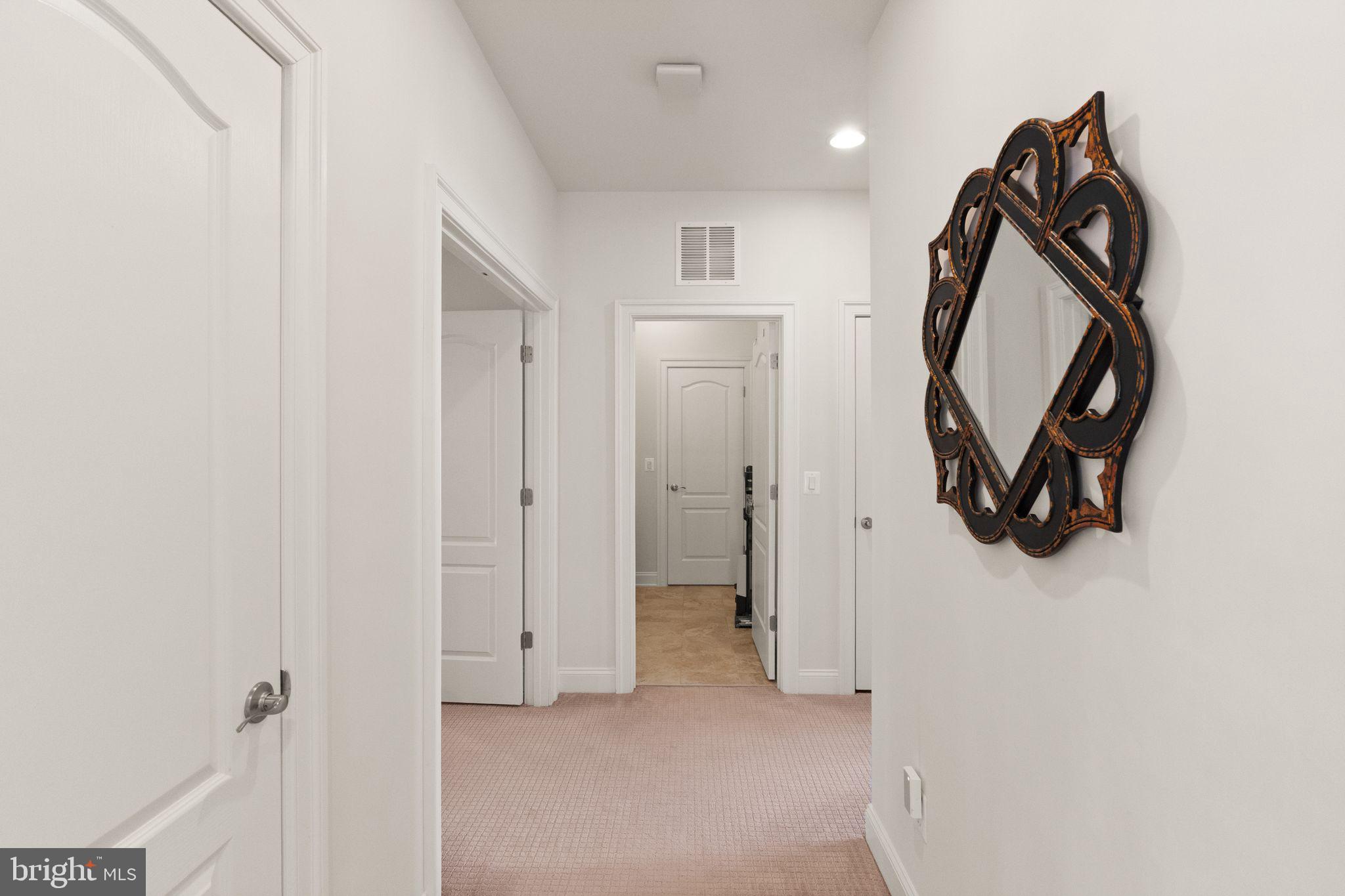 WESTBURY GLEN - Residential