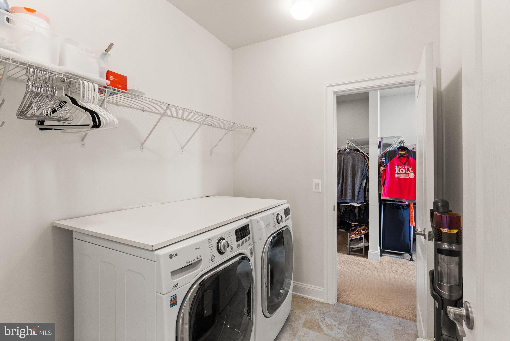 WESTBURY GLEN - Residential