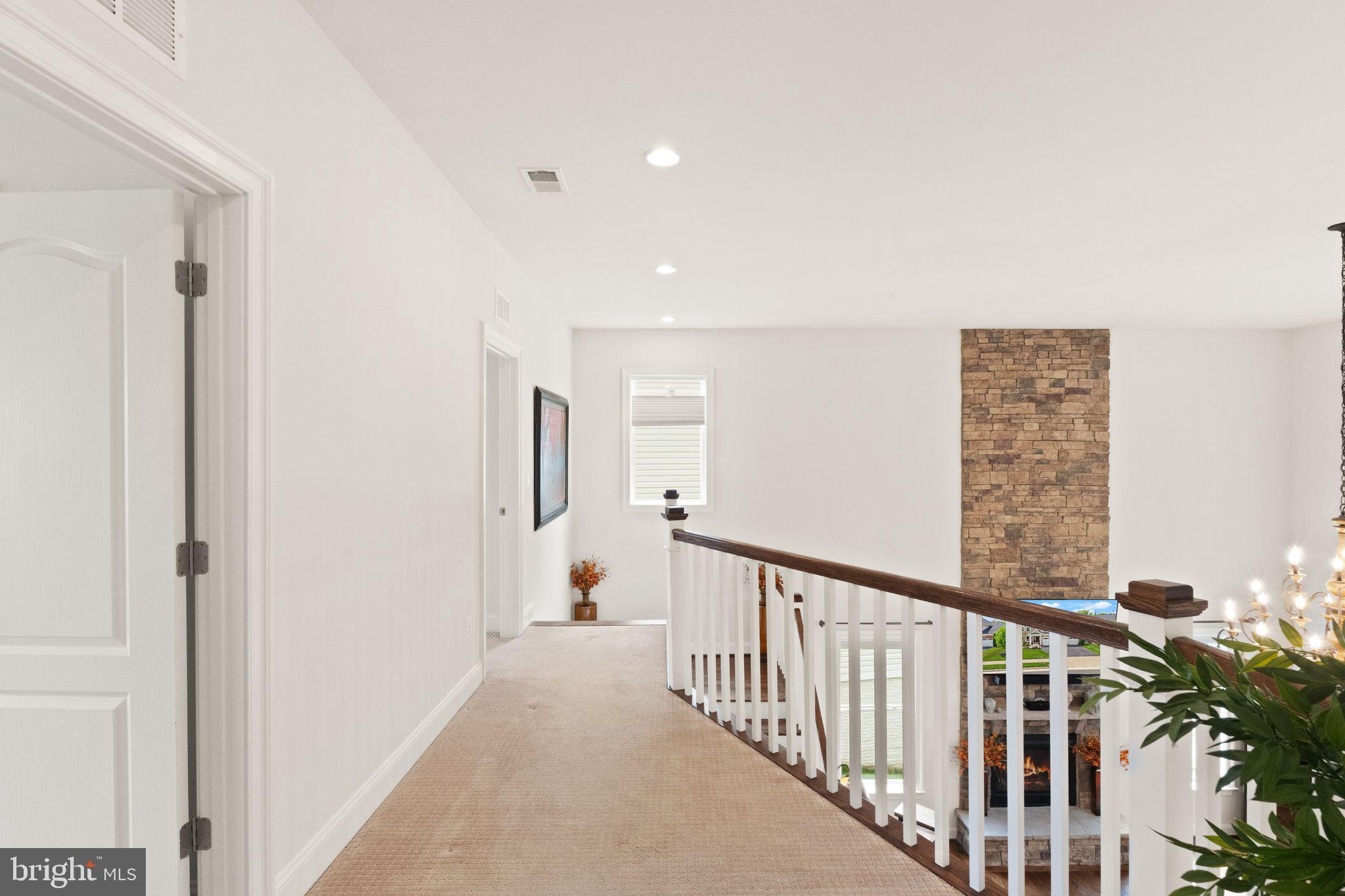 WESTBURY GLEN - Residential