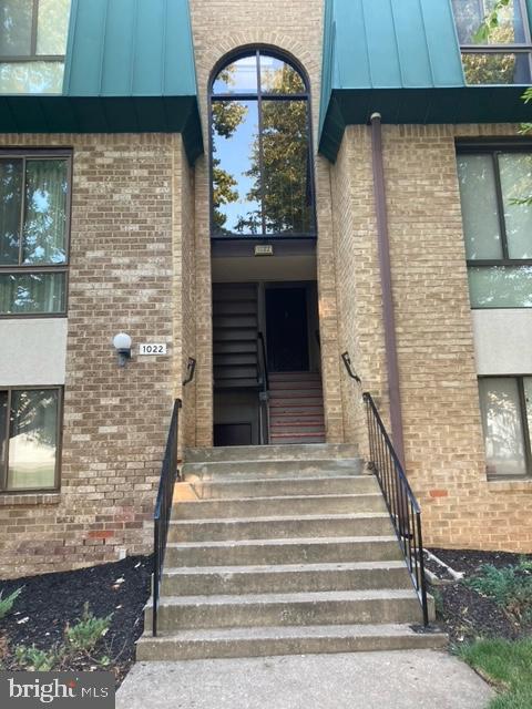 WOODCREST - Residential