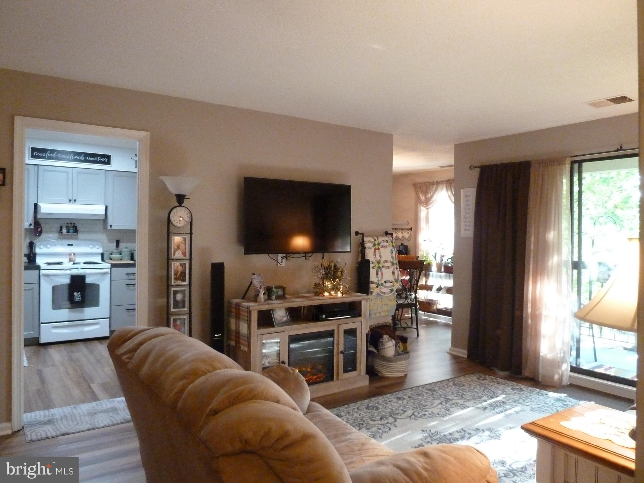 WOODCREST - Residential