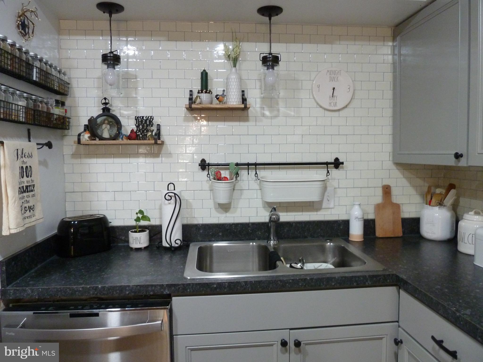 WOODCREST - Residential