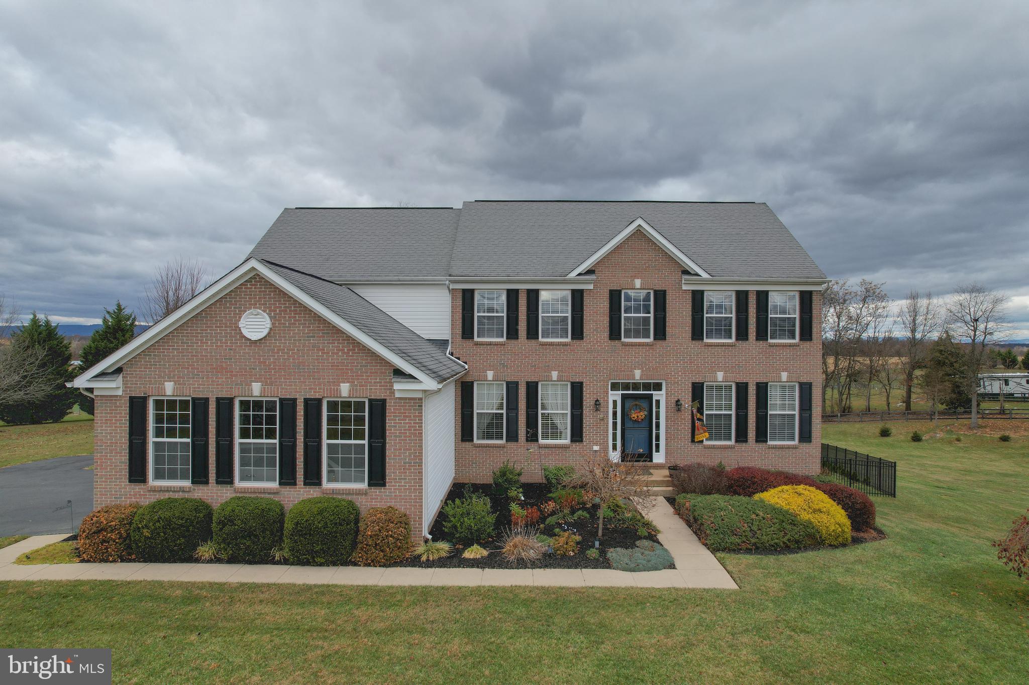 QUARTER FARM - Residential