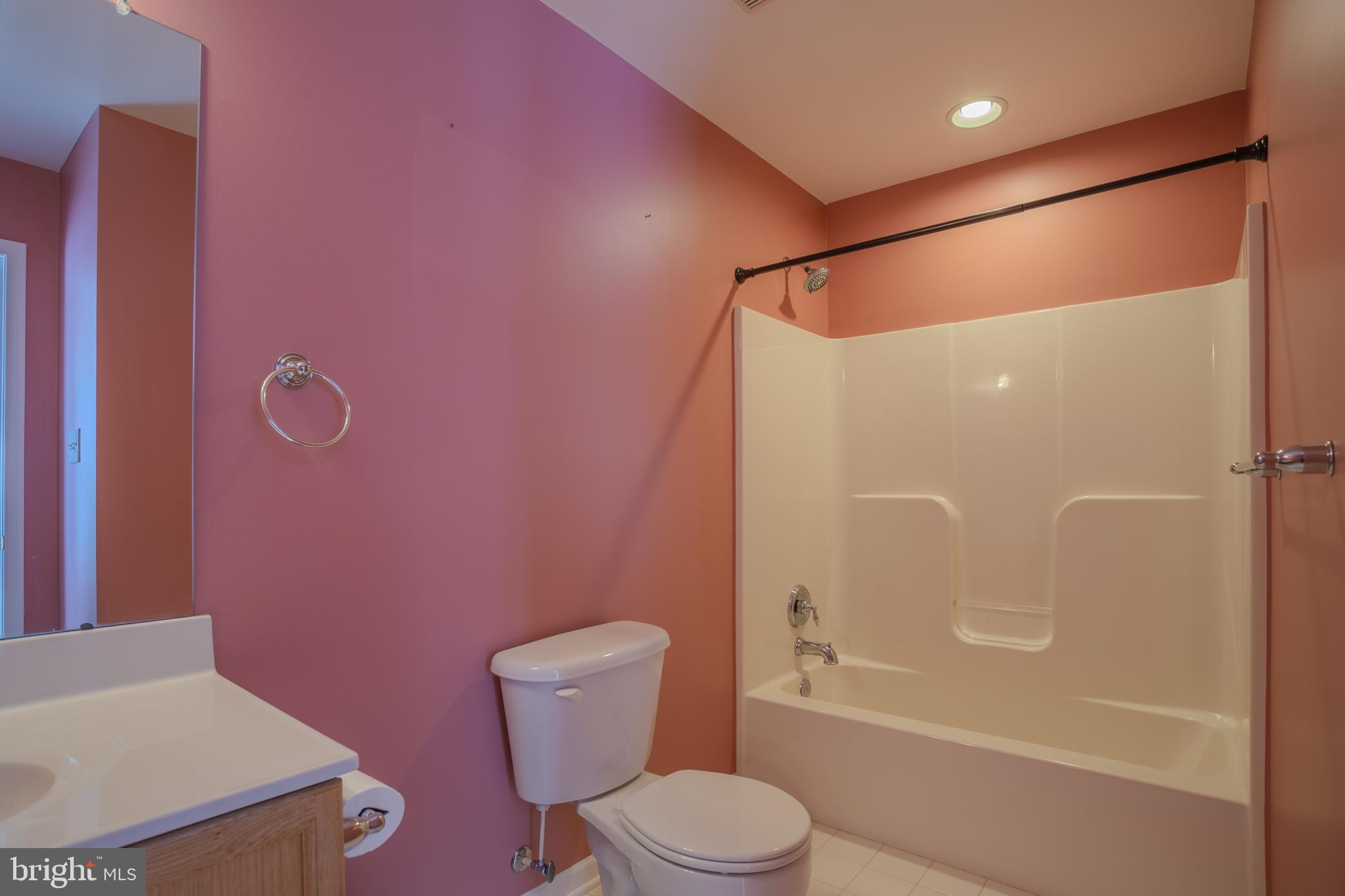 QUARTER FARM - Residential