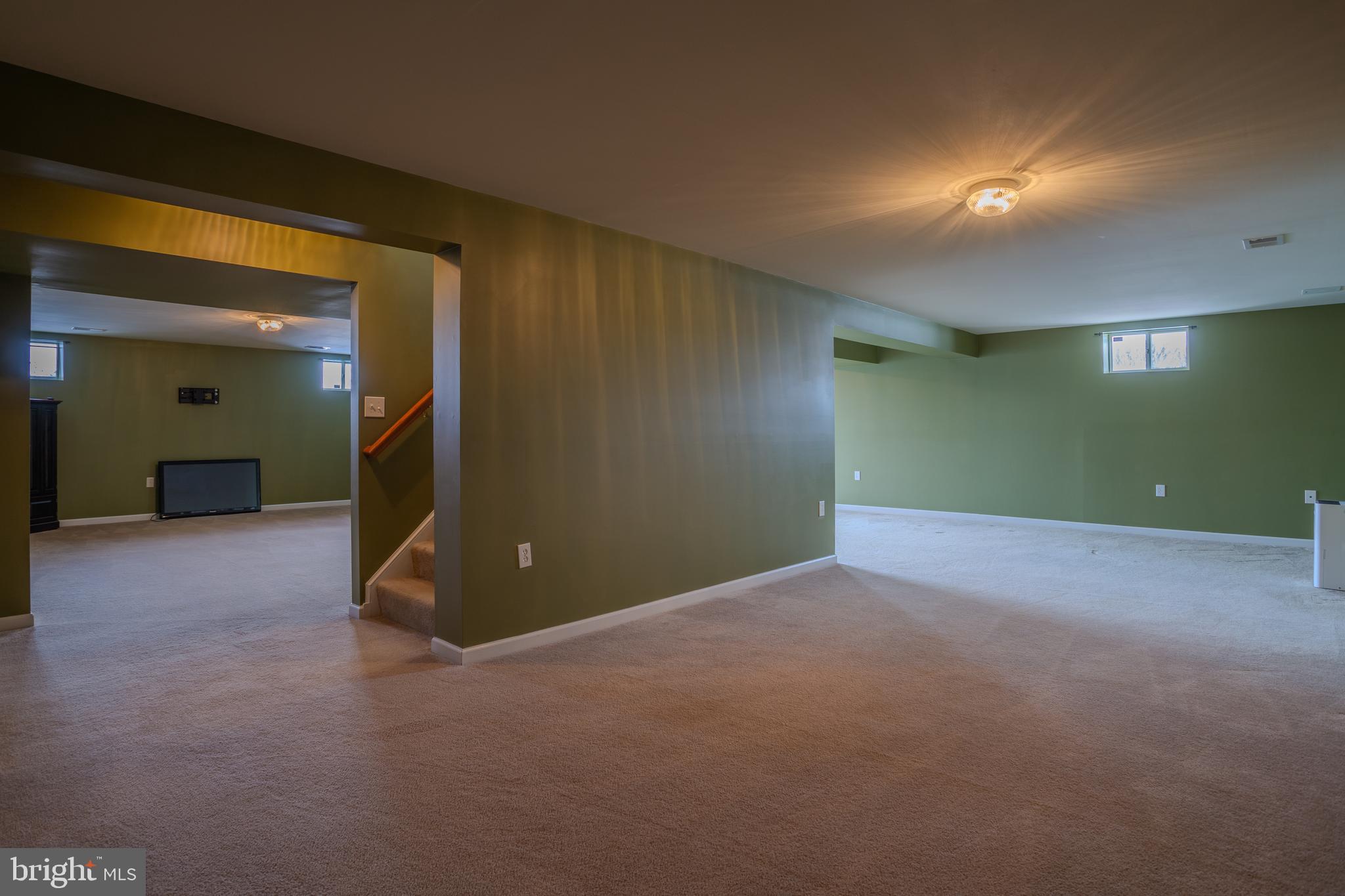 QUARTER FARM - Residential