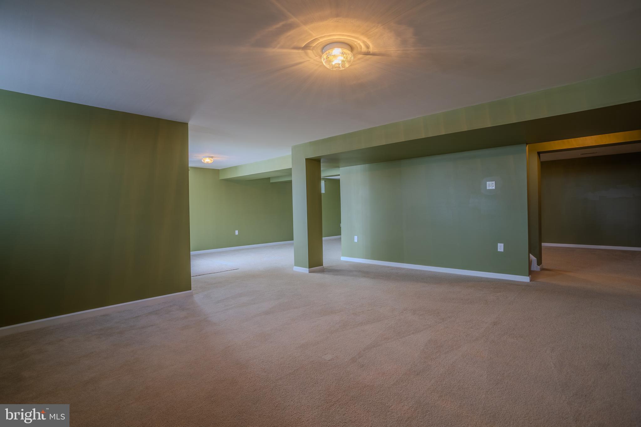 QUARTER FARM - Residential