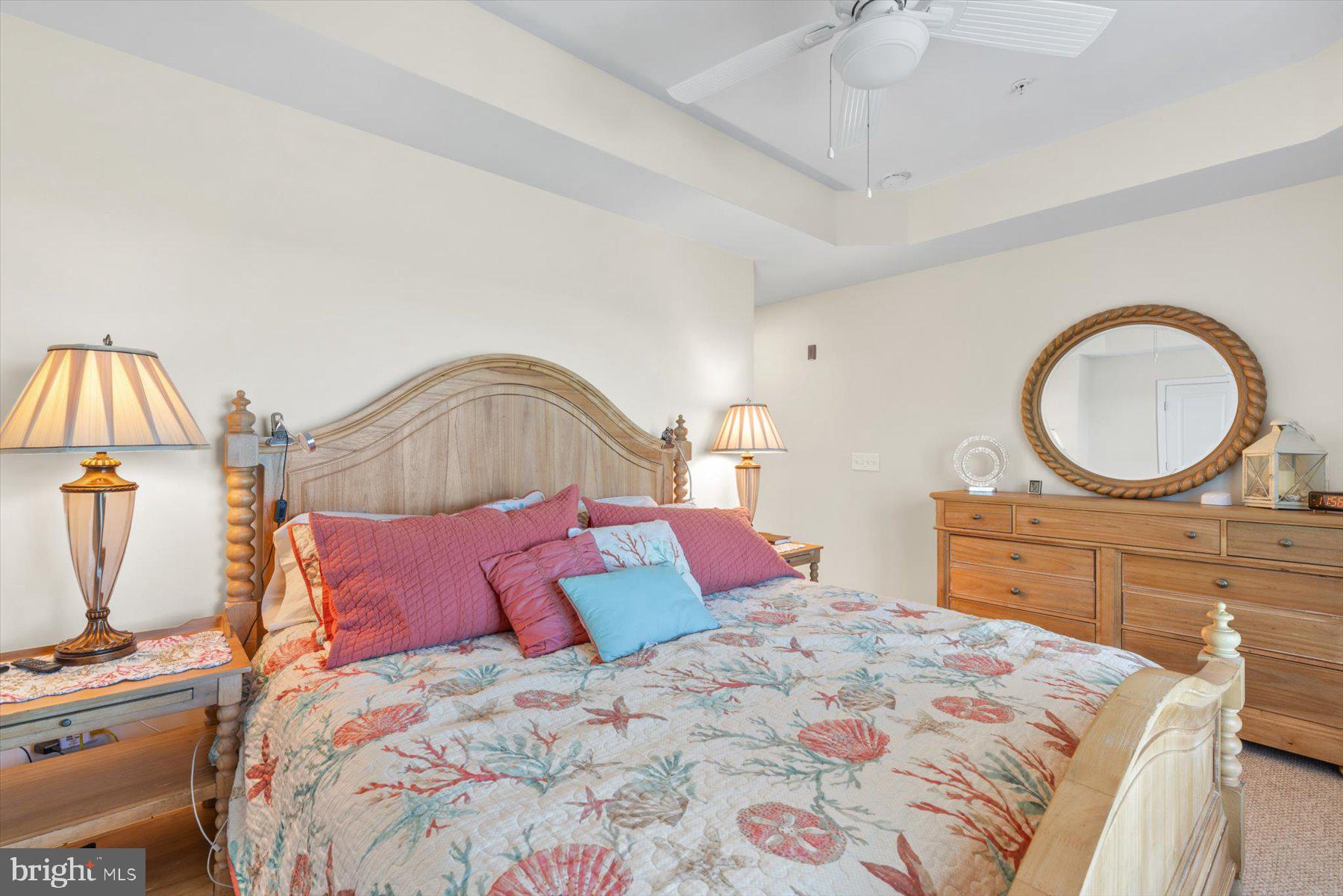 LAGUNA BAY - Residential