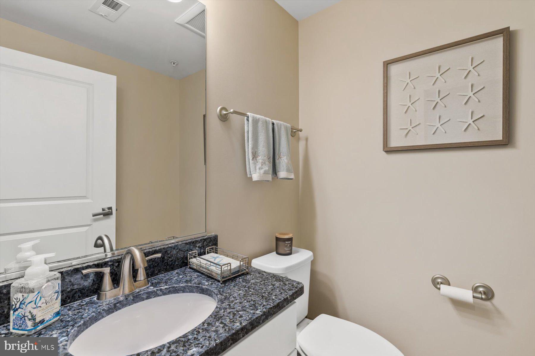 LAGUNA BAY - Residential