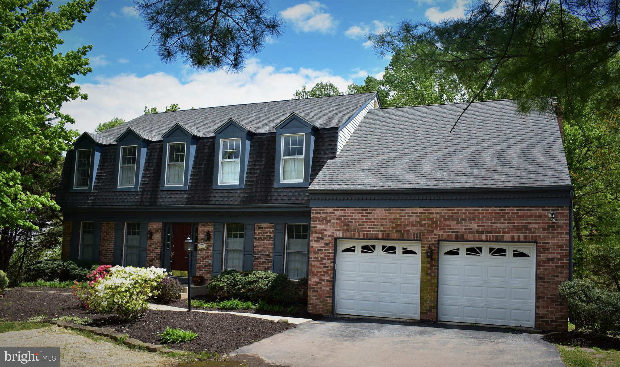 KINGS VALLEY MANOR - Residential Lease