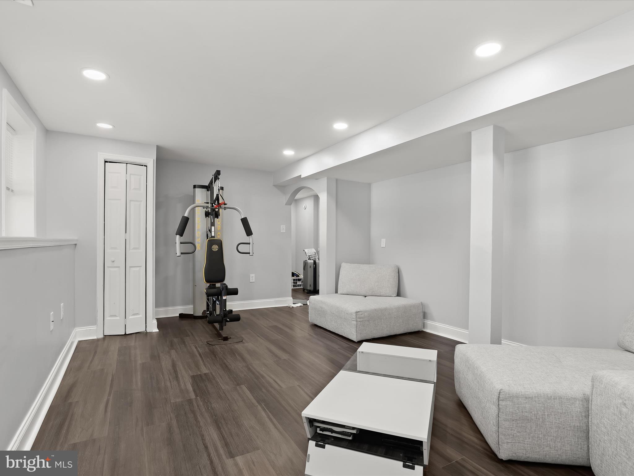 WHITE MARSH ESTATES - Residential