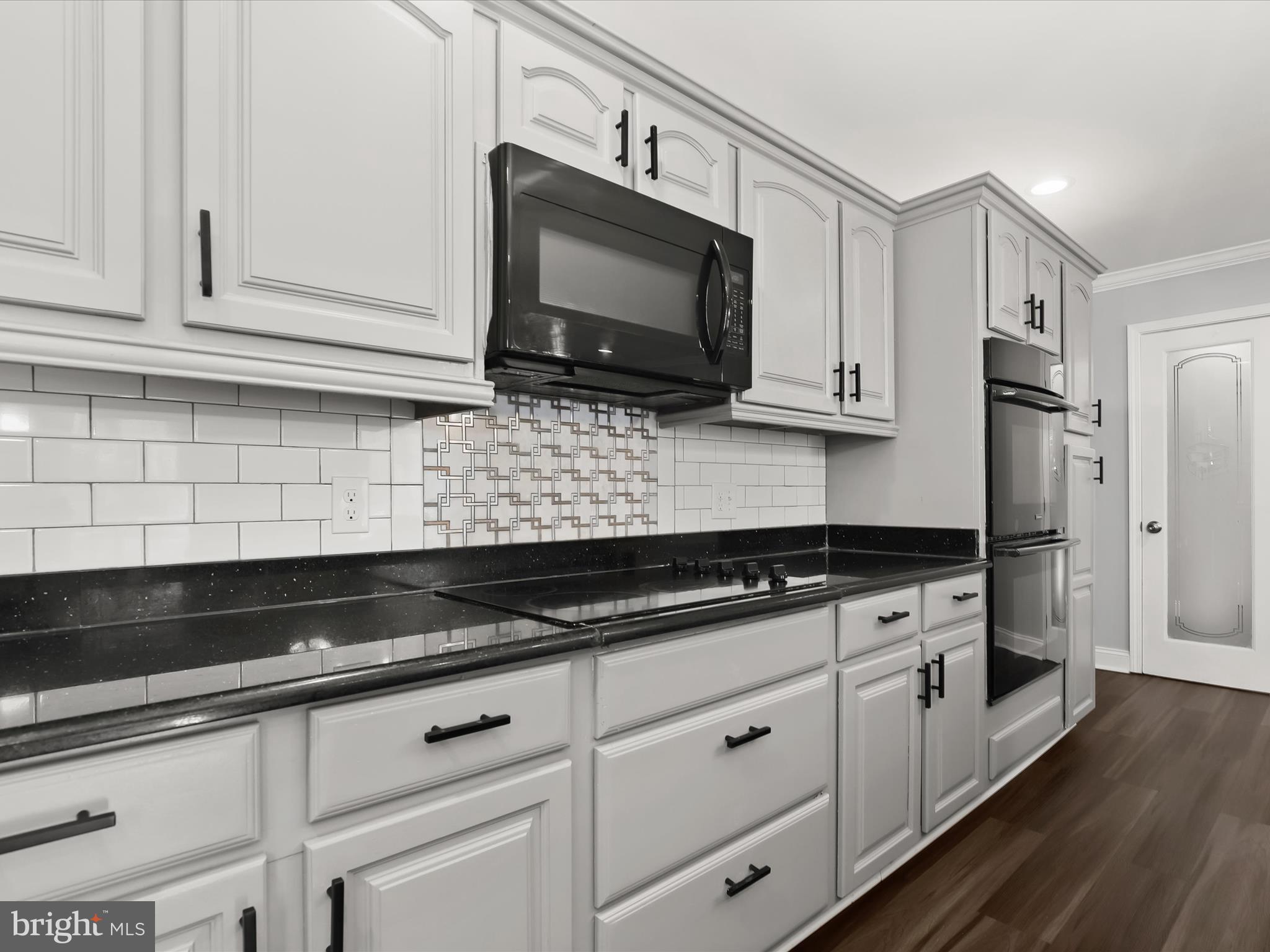 WHITE MARSH ESTATES - Residential