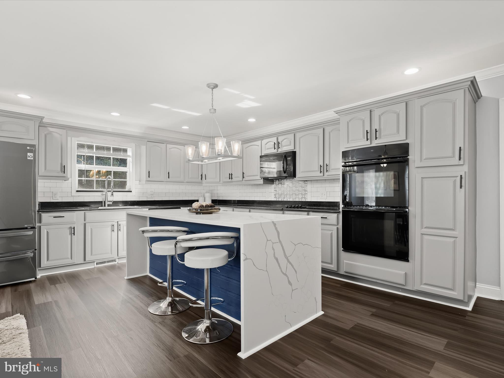 WHITE MARSH ESTATES - Residential