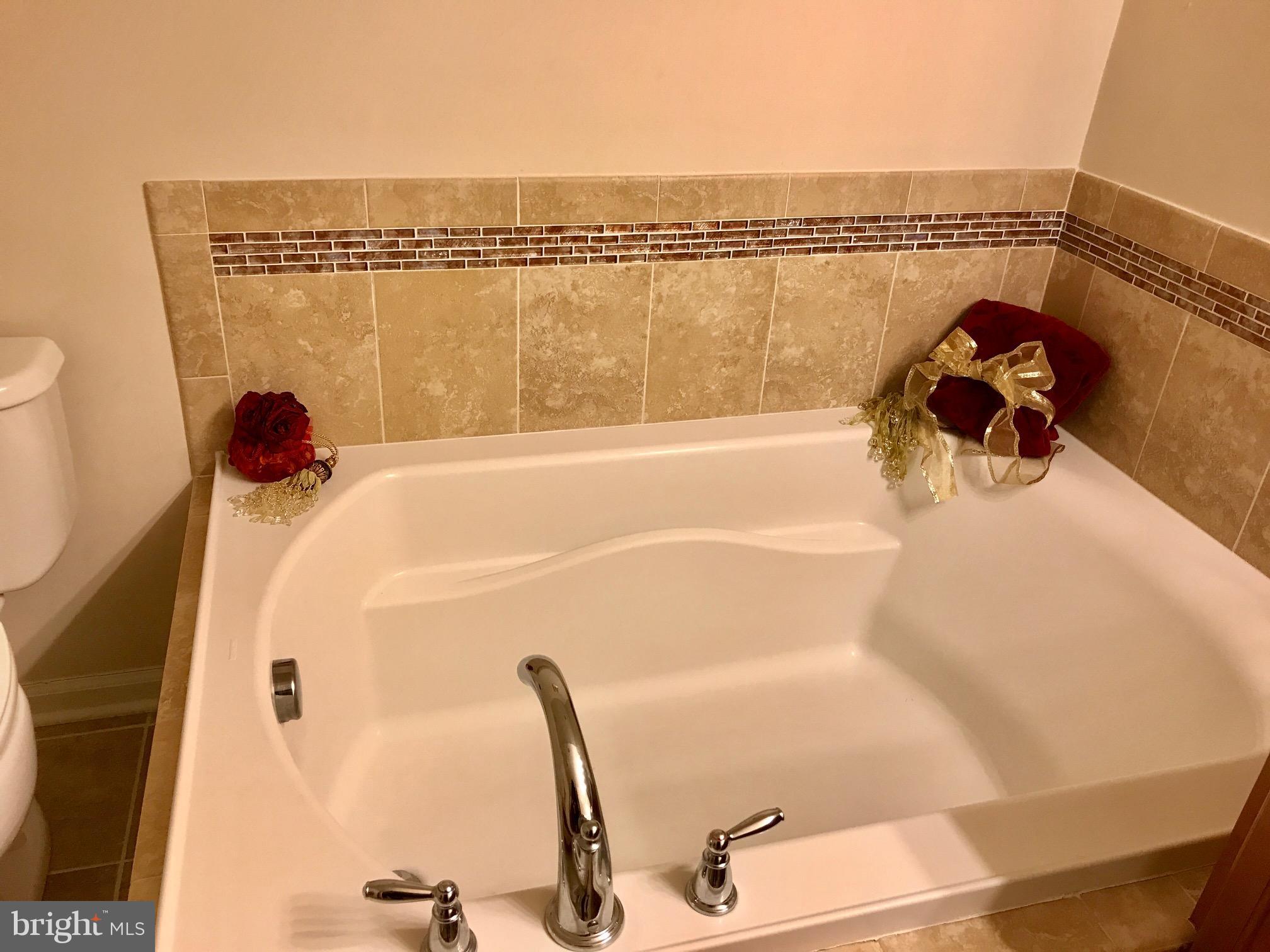 THE PRESERVE AT PISCATAWAY - Residential Lease