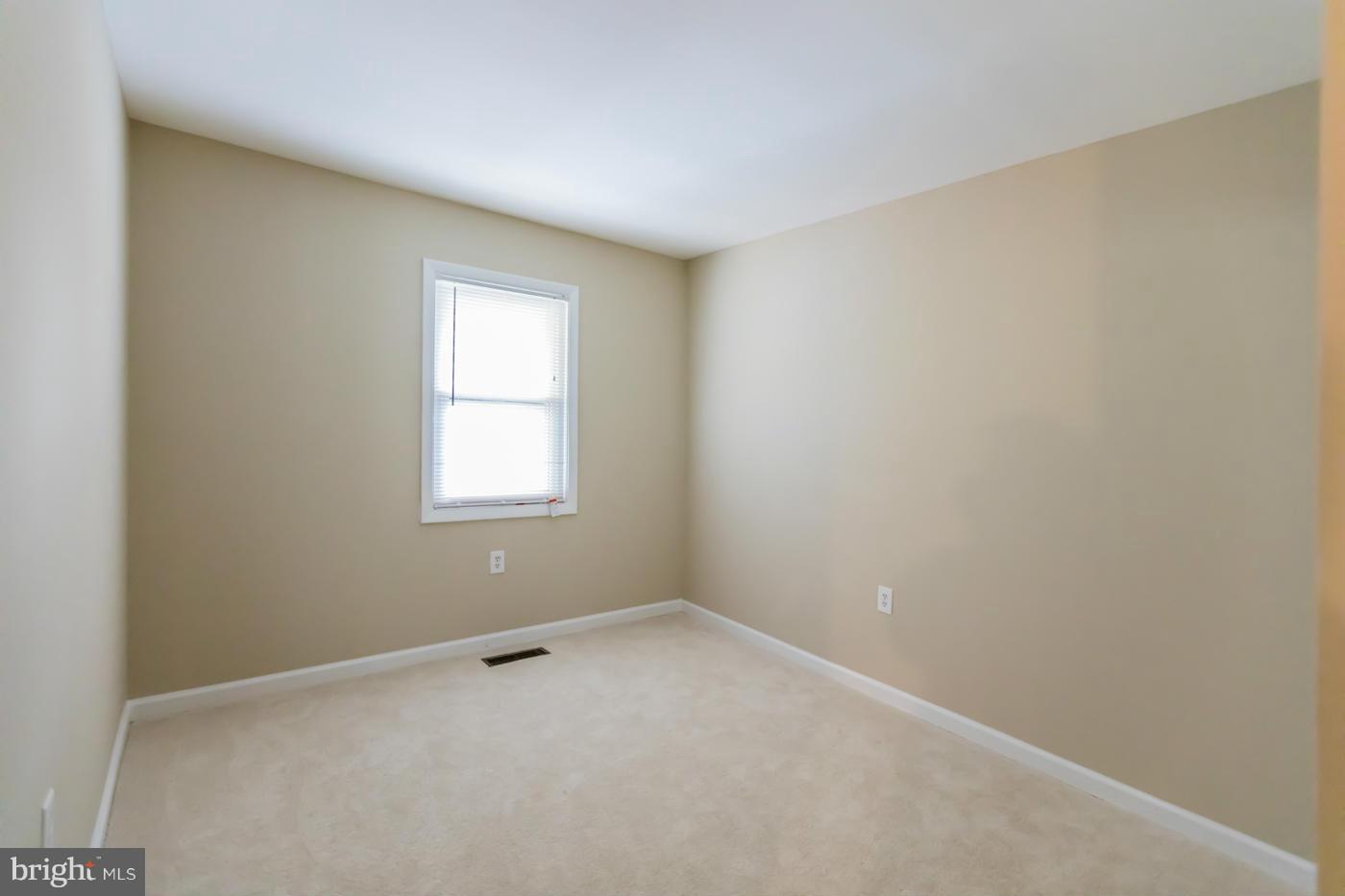 GREENFIELD FARM - Residential