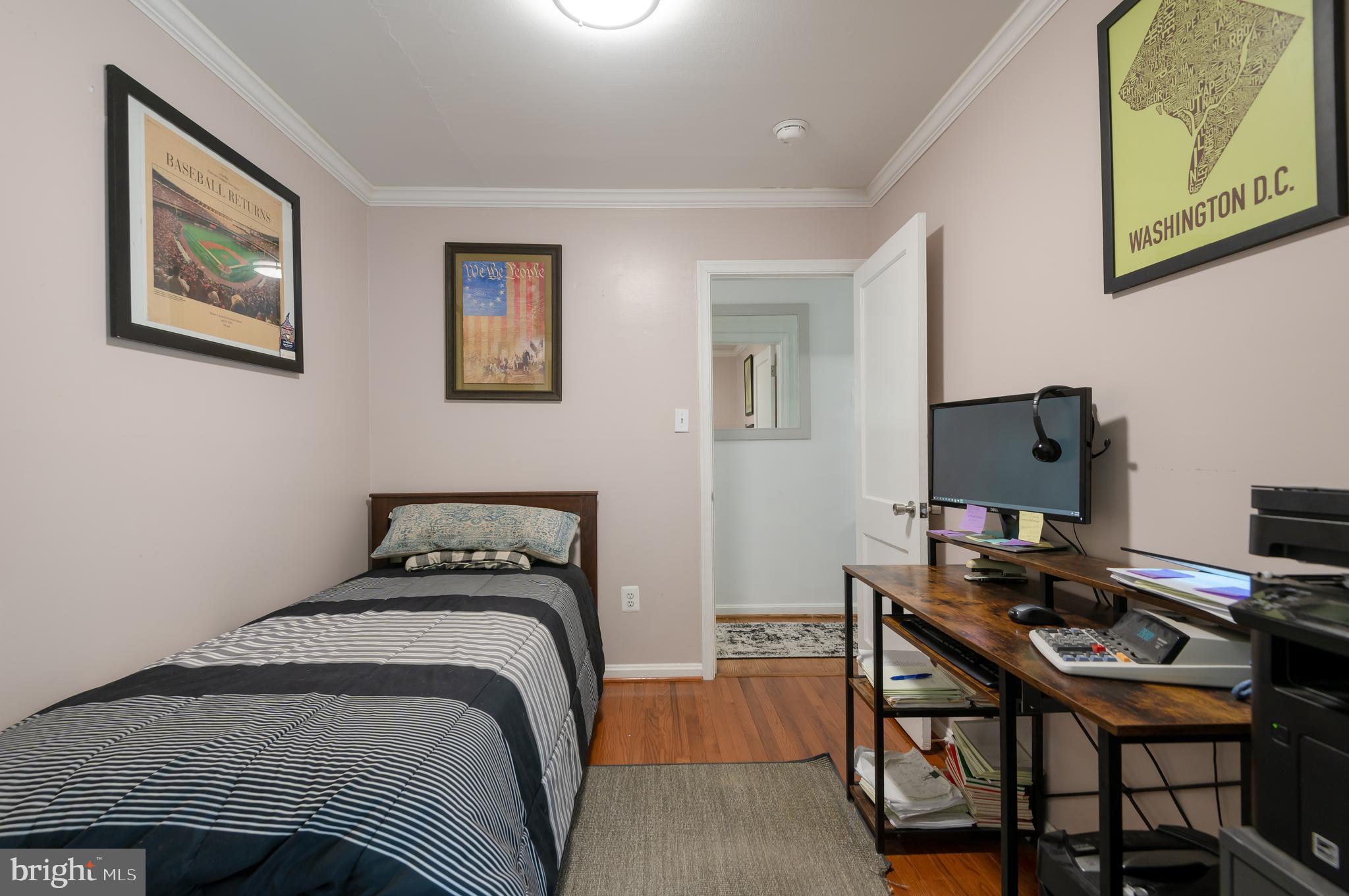 BURGUNDY VILLAGE - Residential