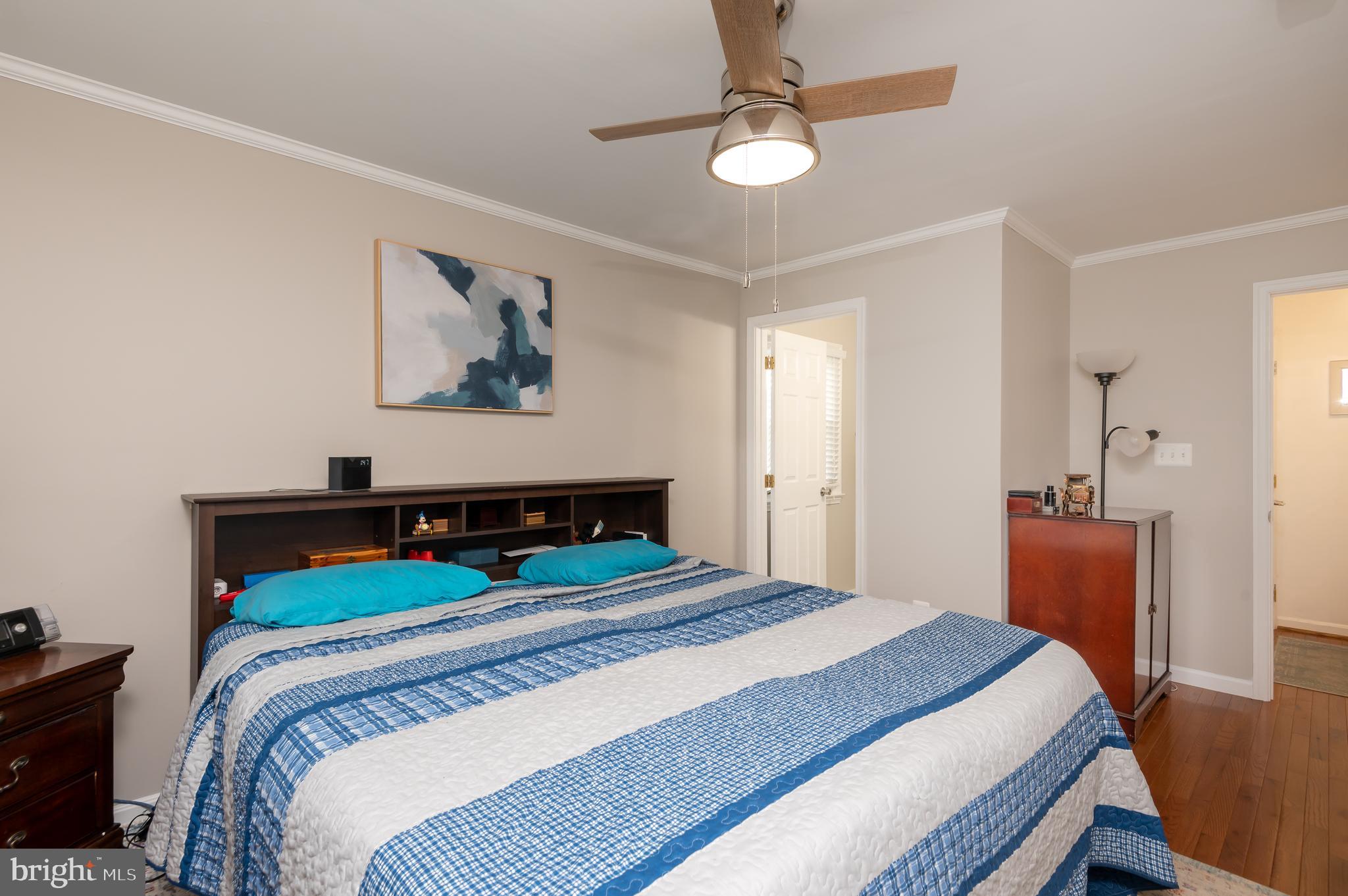 BURGUNDY VILLAGE - Residential