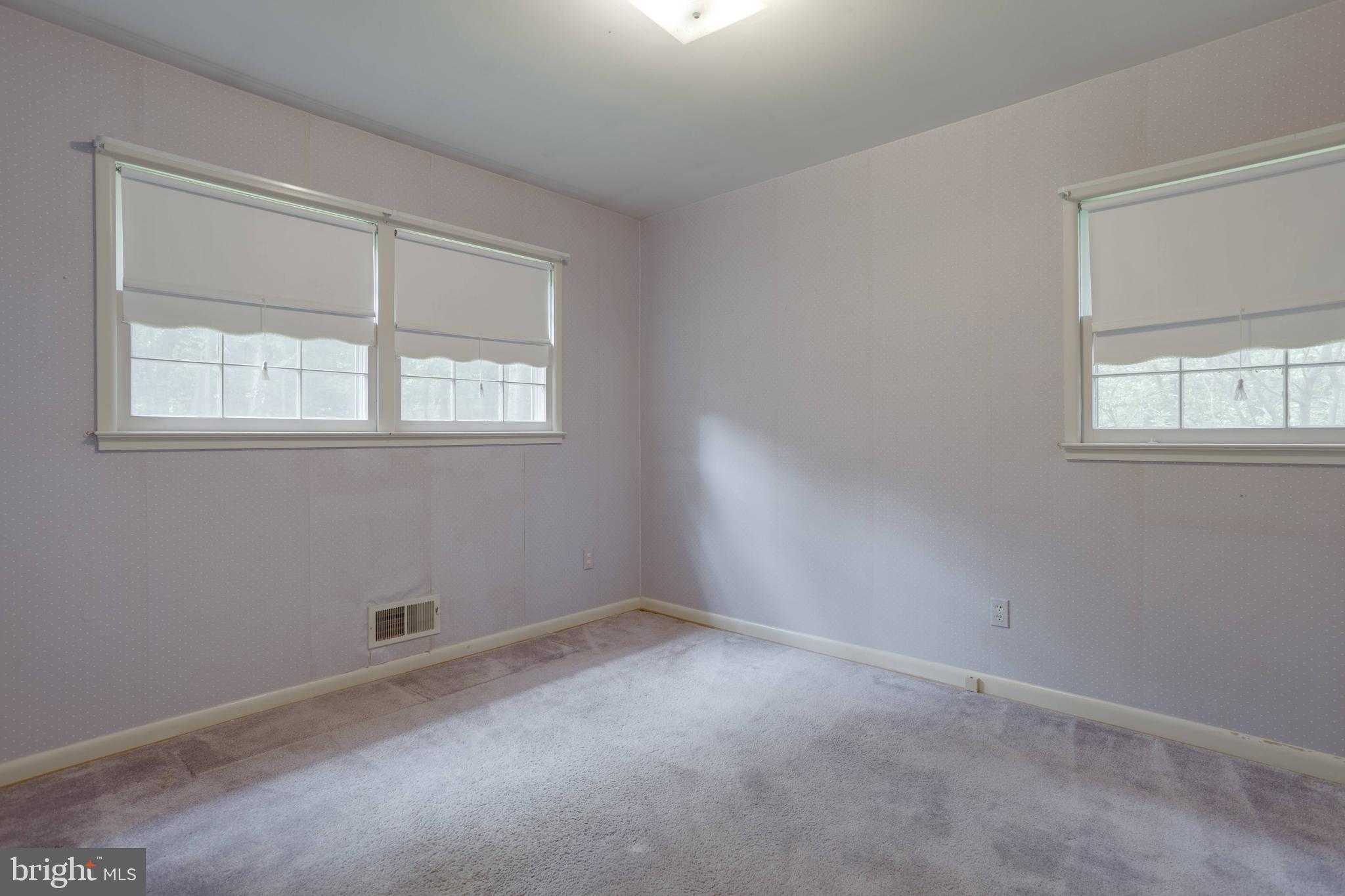 OLD CREEK ESTATES - Residential