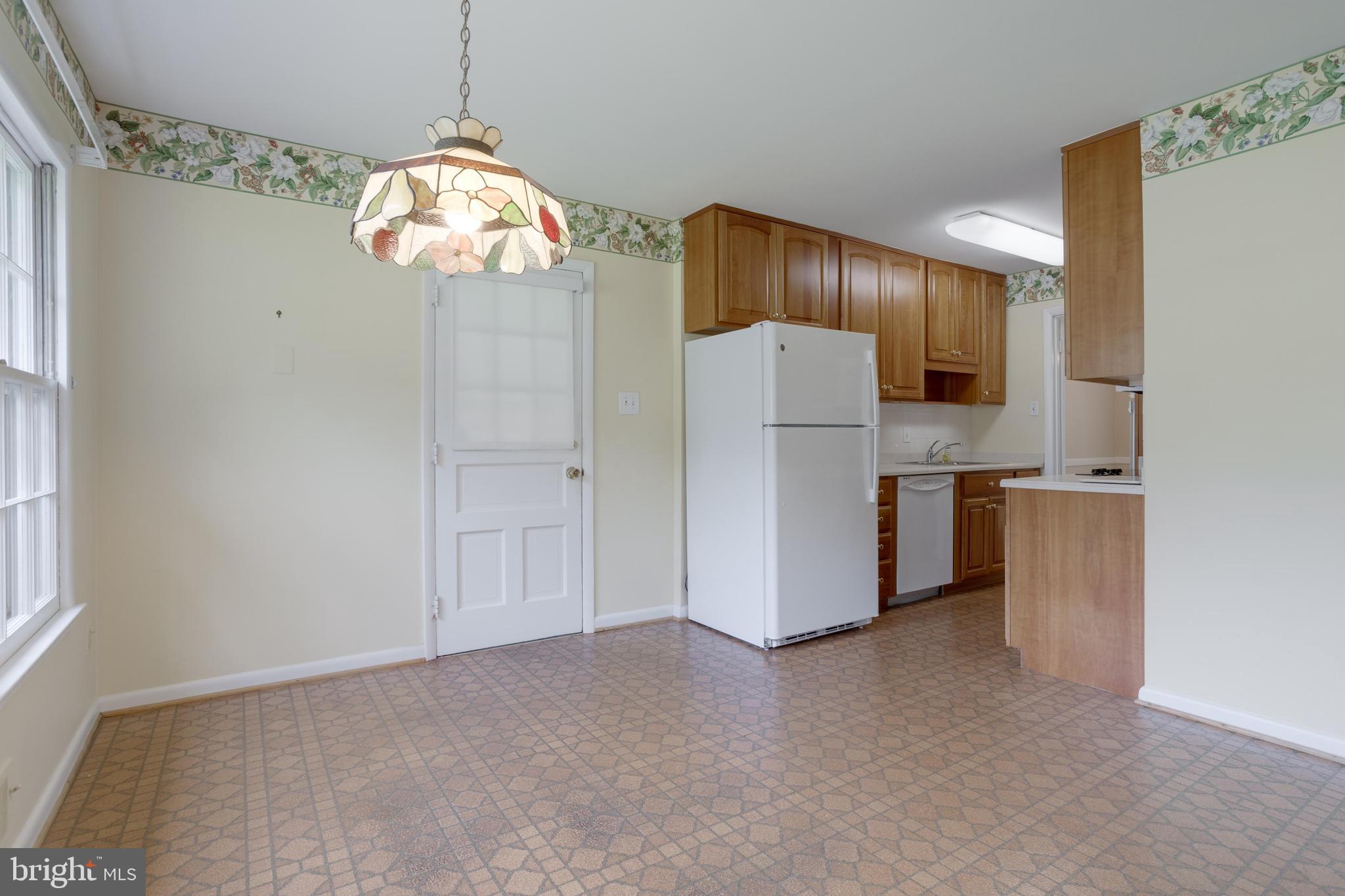 OLD CREEK ESTATES - Residential