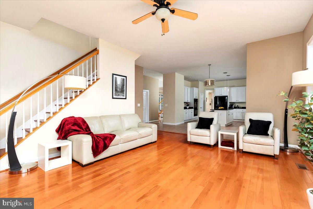 MANTUA - Residential