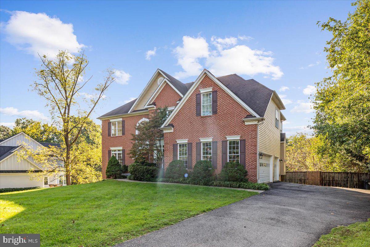 MANTUA - Residential