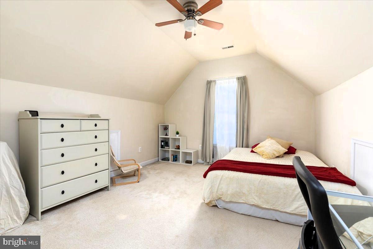 MANTUA - Residential