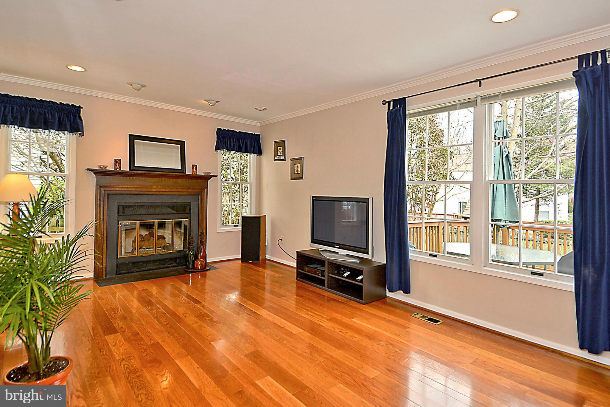 HASTINGS HUNT - Residential