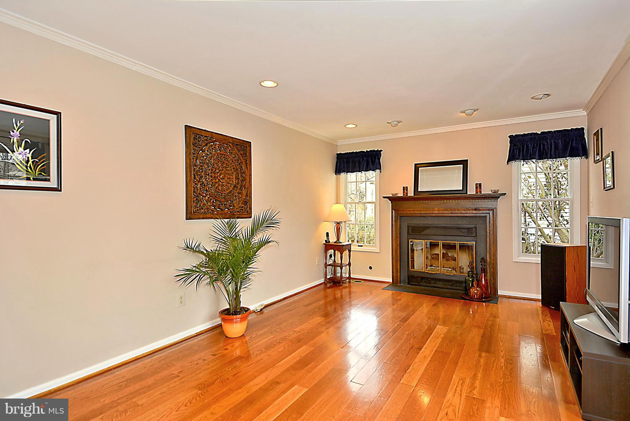 HASTINGS HUNT - Residential
