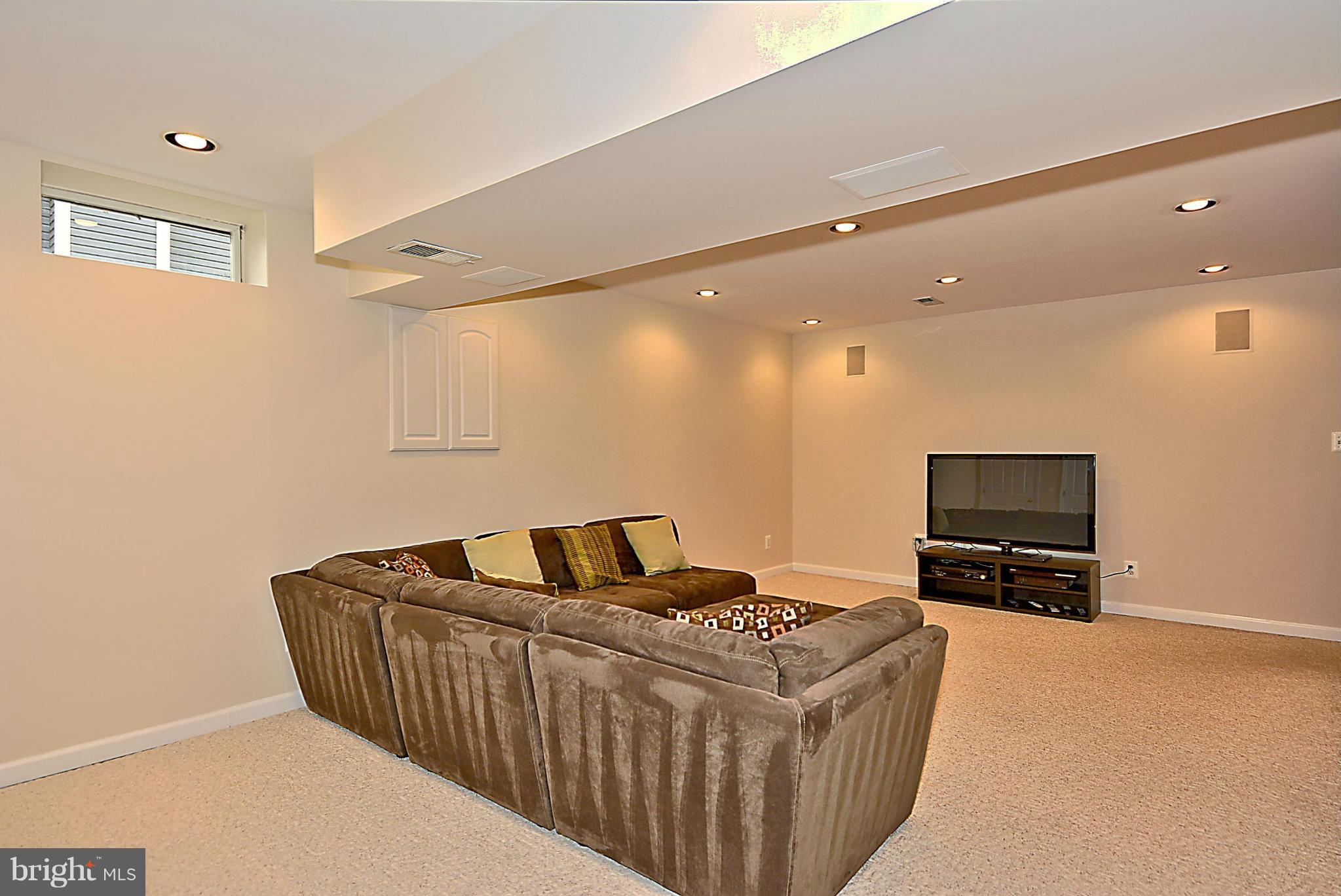 HASTINGS HUNT - Residential