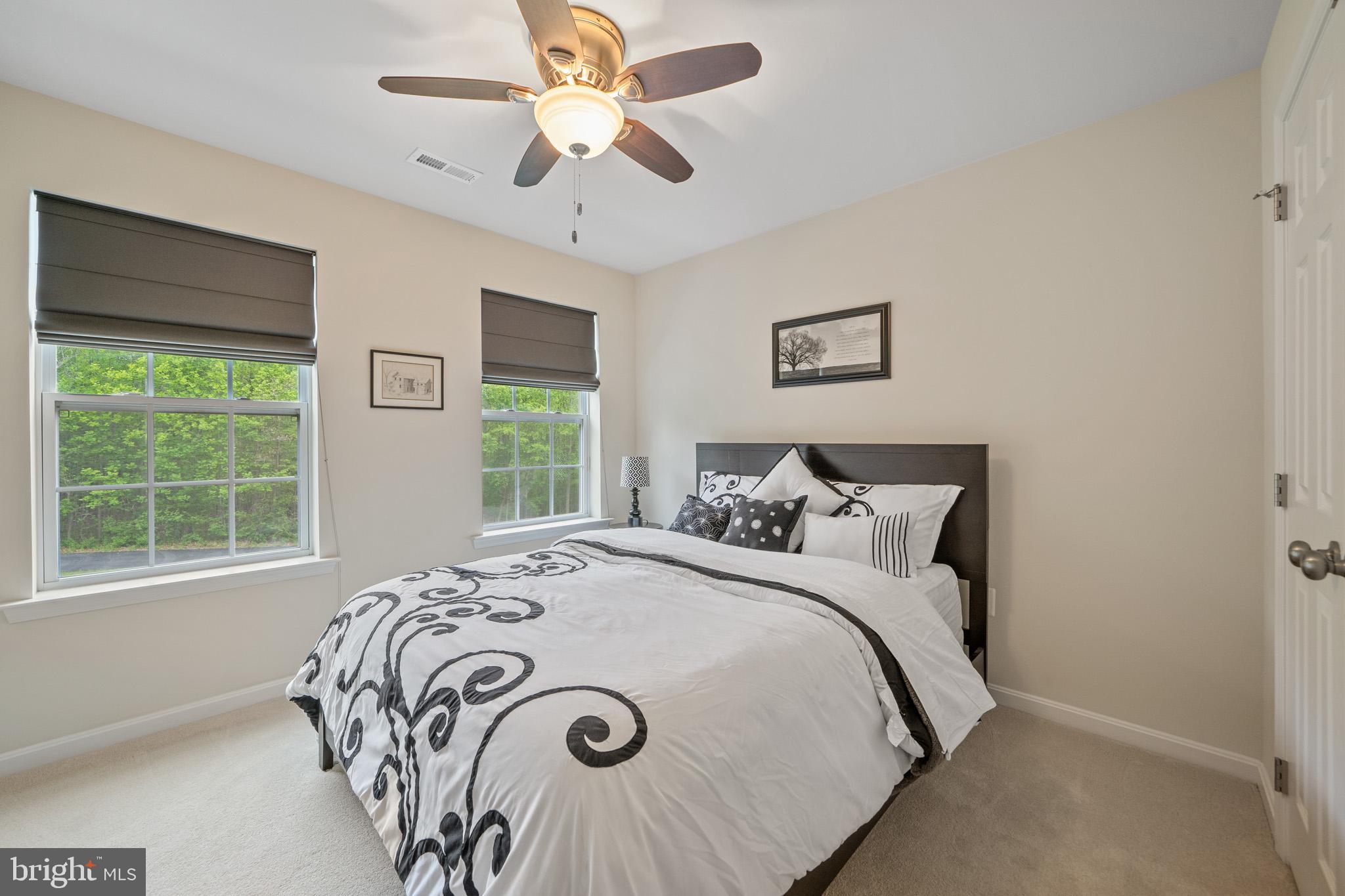 STONELEIGH - Residential