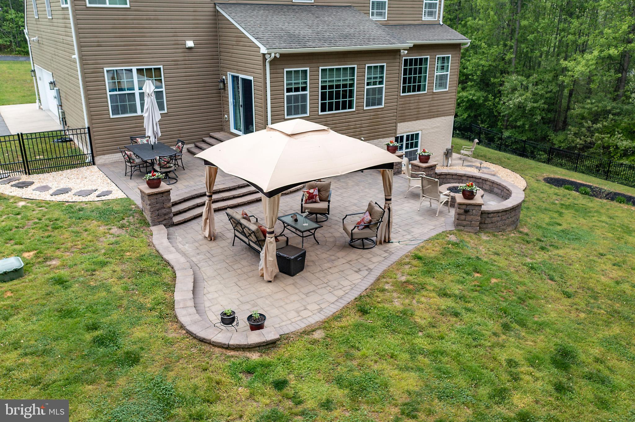 STONELEIGH - Residential