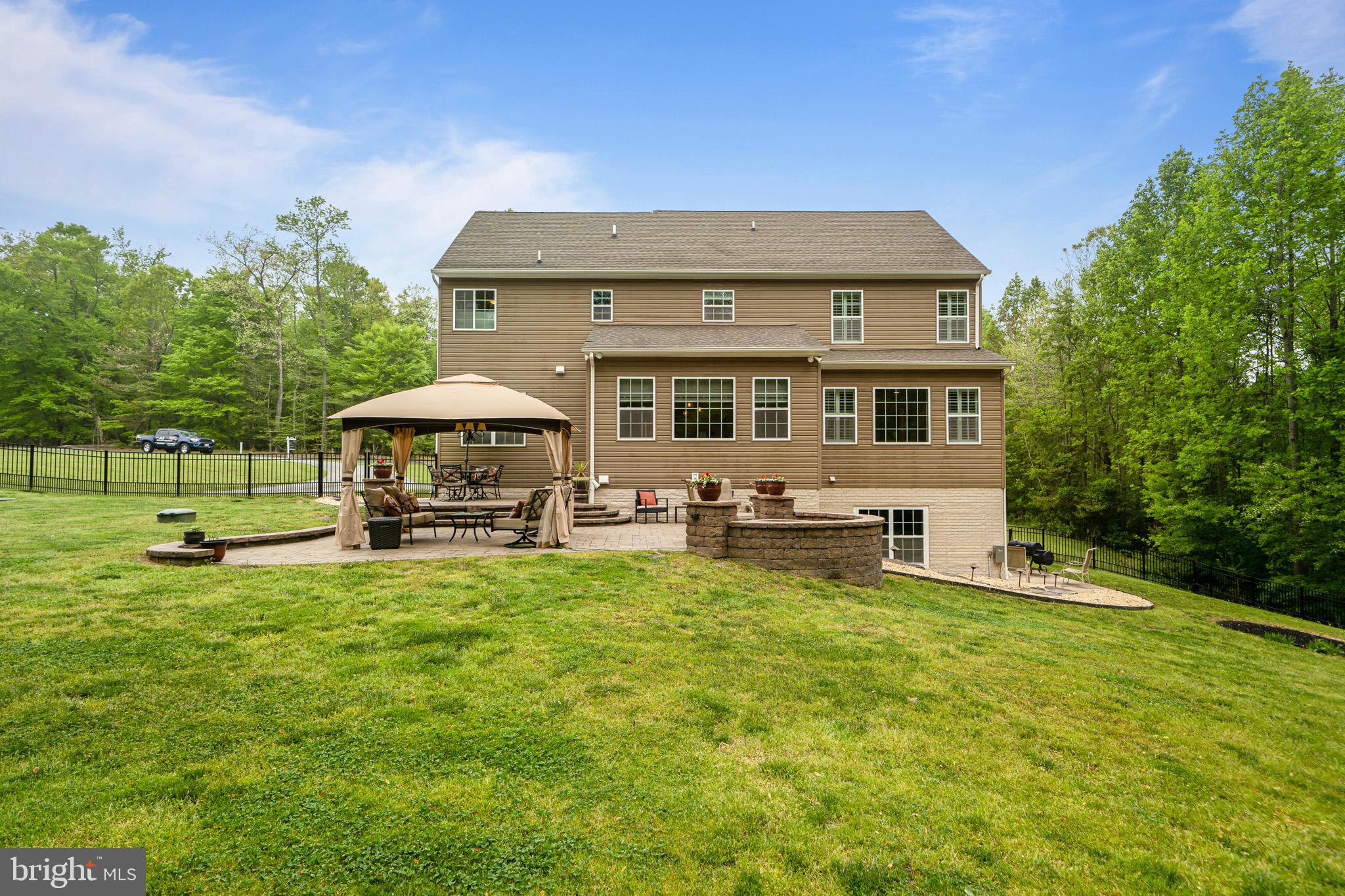 STONELEIGH - Residential